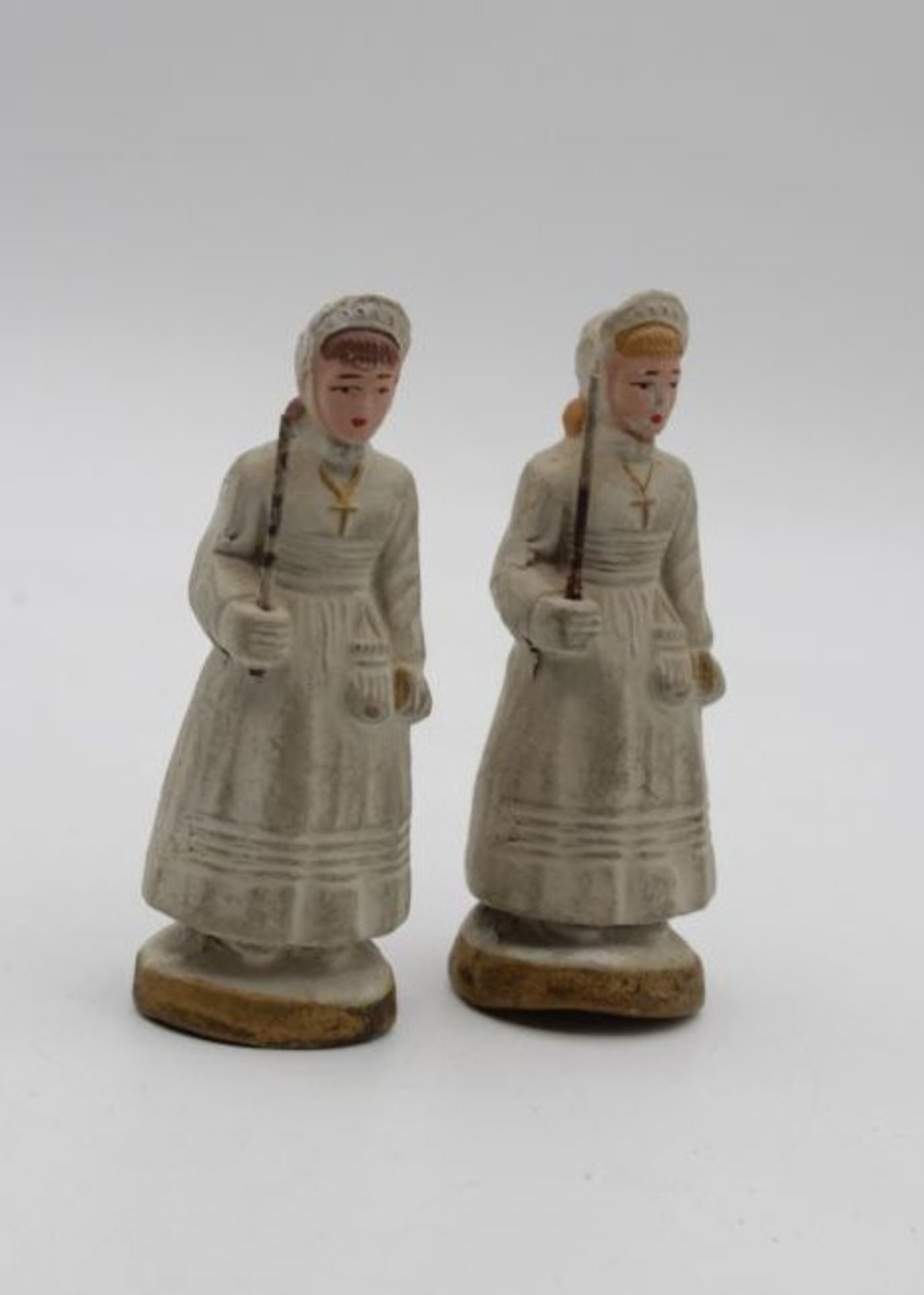 Paar Frauenfiguren, kirchlich, älter, Material ?, ca. H-8cm.<