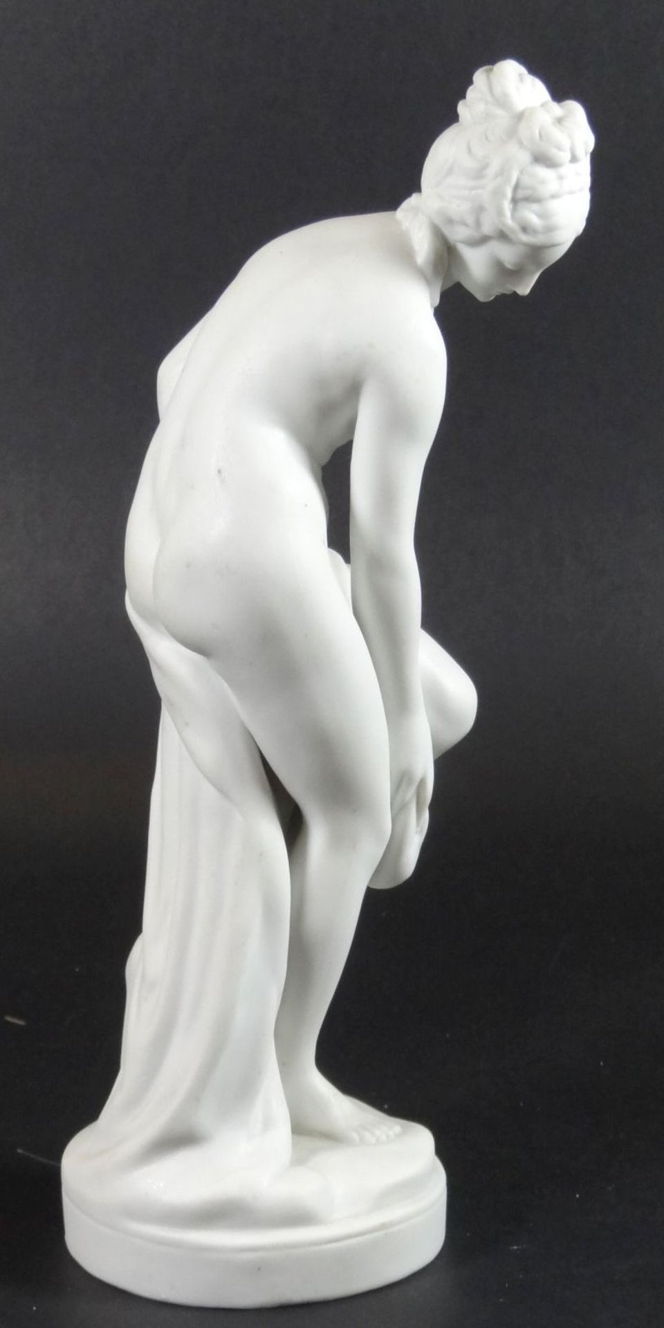 Bisquit-Porzellanfigur "Aphrodite", H-22 cm - Bild 5 aus 6