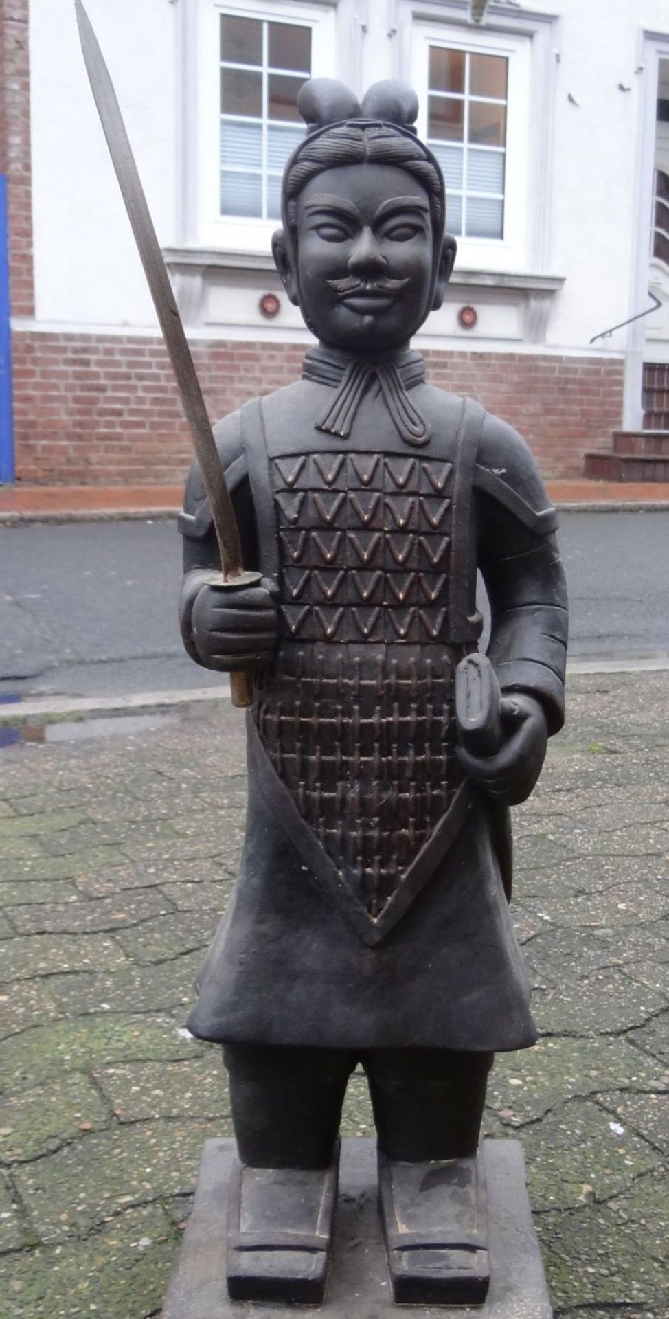 grosser chines. Krieger mit Schwert, Terrakotta, H-80 cm - Bild 2 aus 6