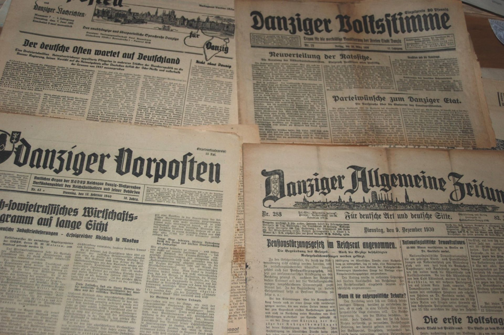 ca. 10x Danziger Zeitungen, Weimarer Republik und 3.Reich, Alters-u. Gebrauchsspuren - Image 6 of 9
