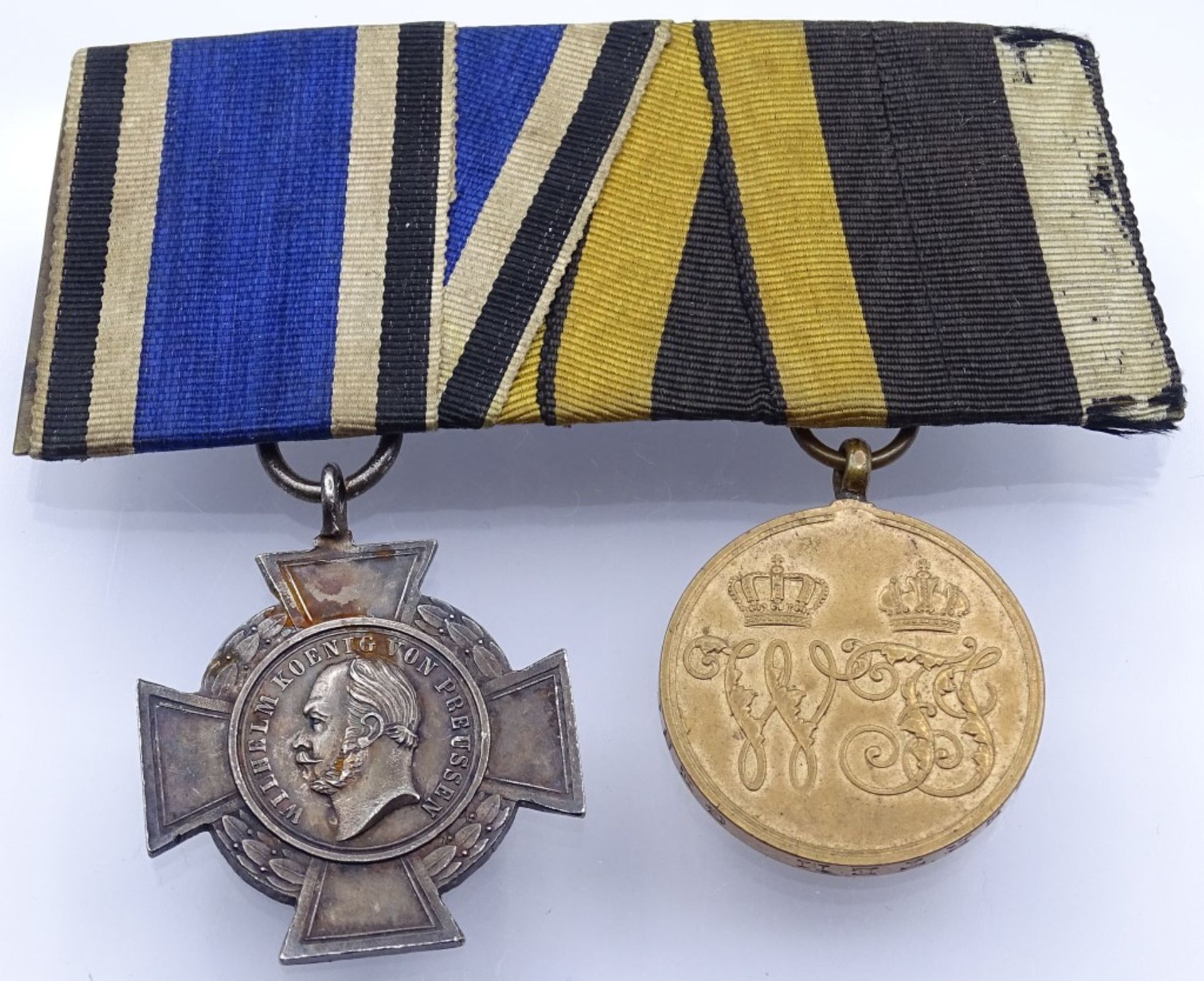 Ordenspange mit Unsern tapfern Kriegern Medaille und Düppel Kreuz 18.Apr- 186<