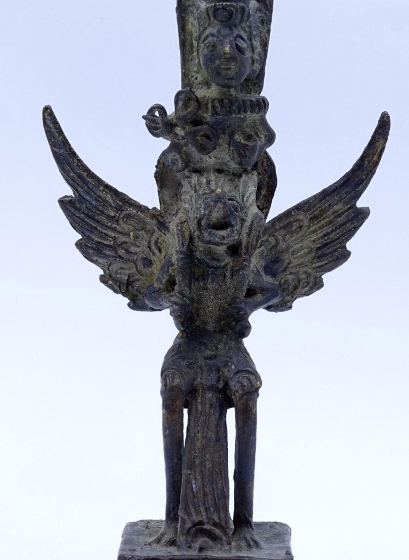 Hindu-Gottheit, Vishnu, Bronze, Alters-u. Gebrauchsspuren, H-13 cm - Bild 4 aus 4