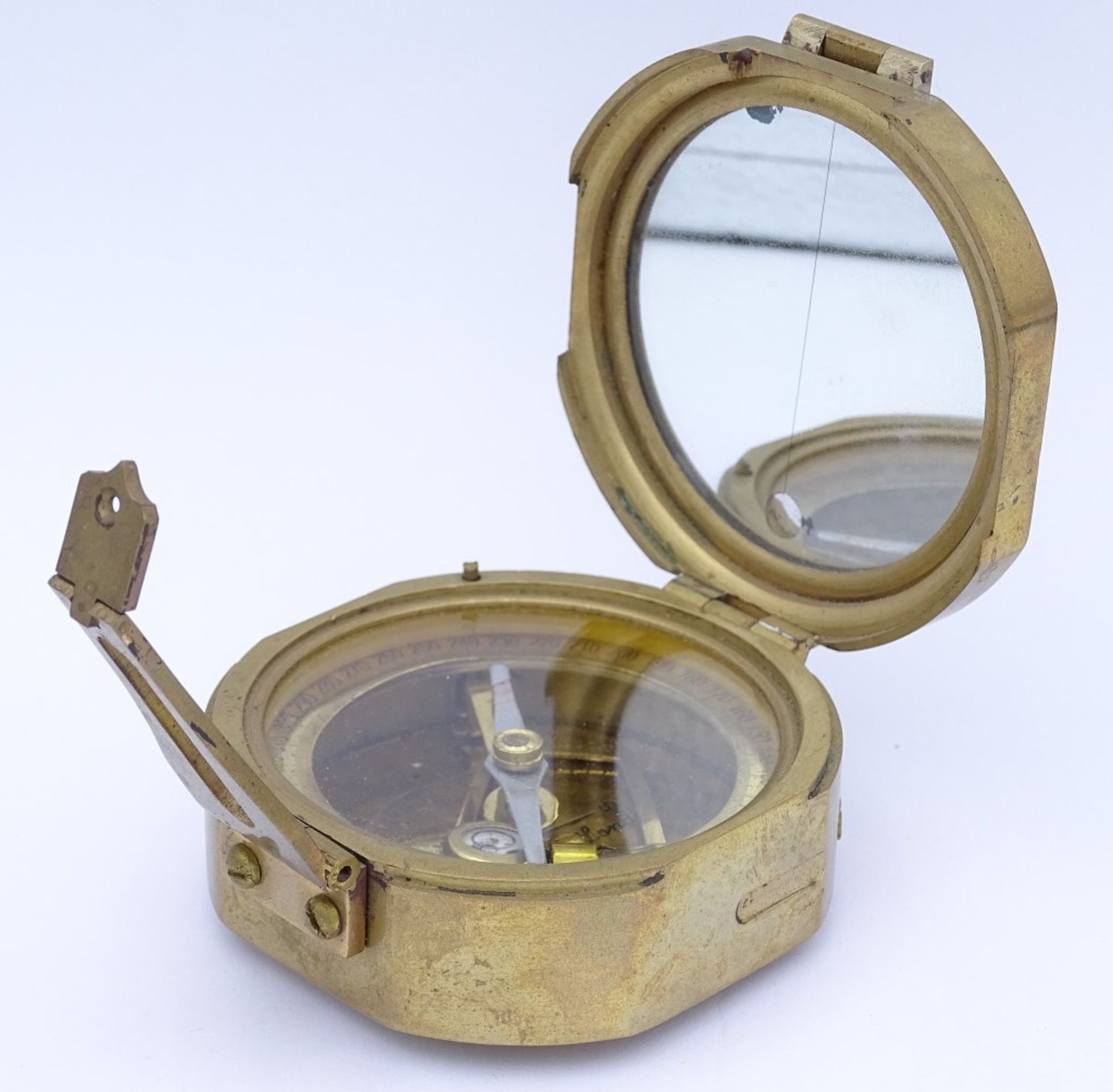 Kl.Kompass "Stanley London" Messinggehäuse mit innliegender Wasserwaage,7,0x8,0cm