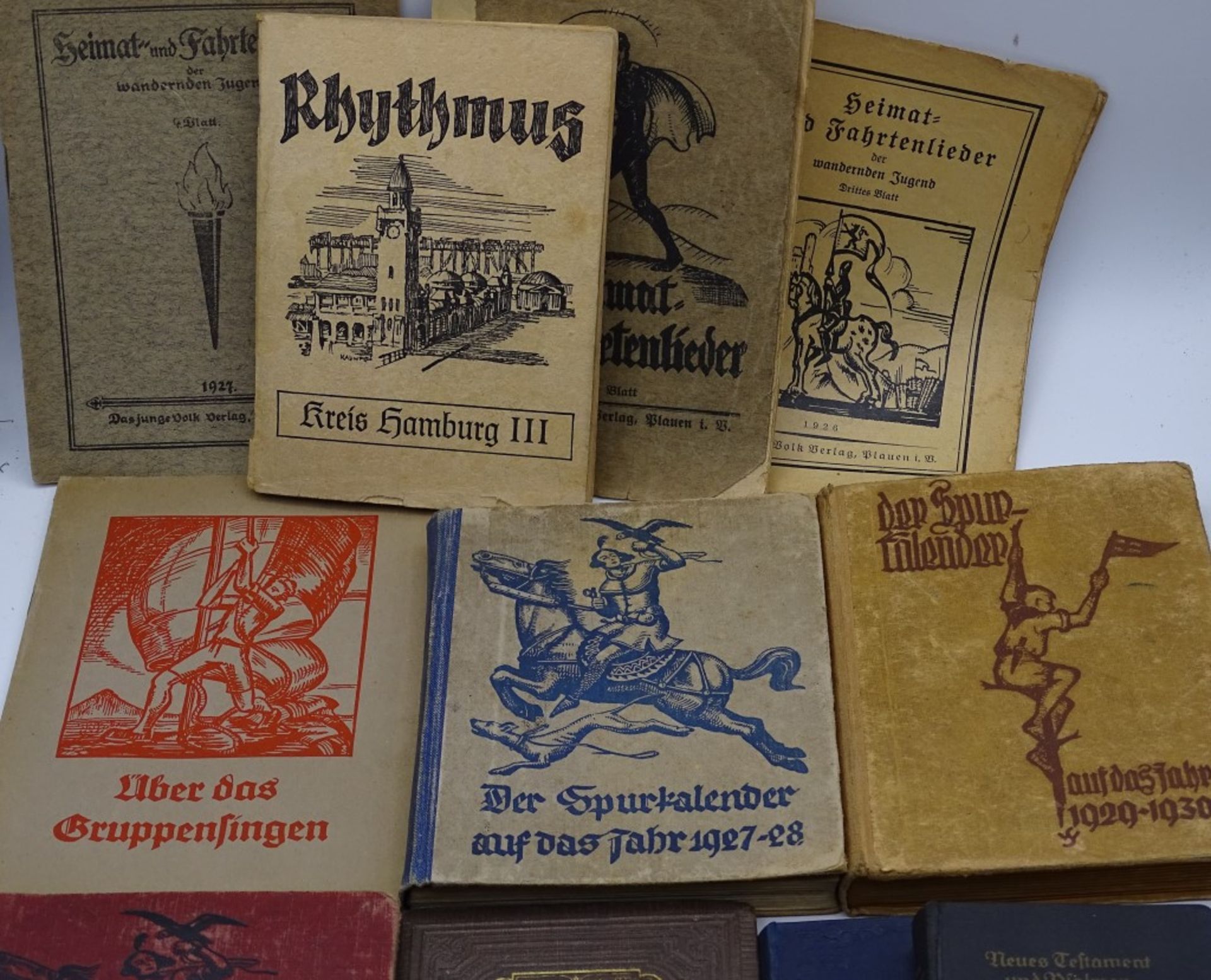 Konvolut Bücher / Hefte "Der Spurkalender1927-1930, Gesundheitsschlüssel,Heimat und Fahrtenlied - Bild 2 aus 9