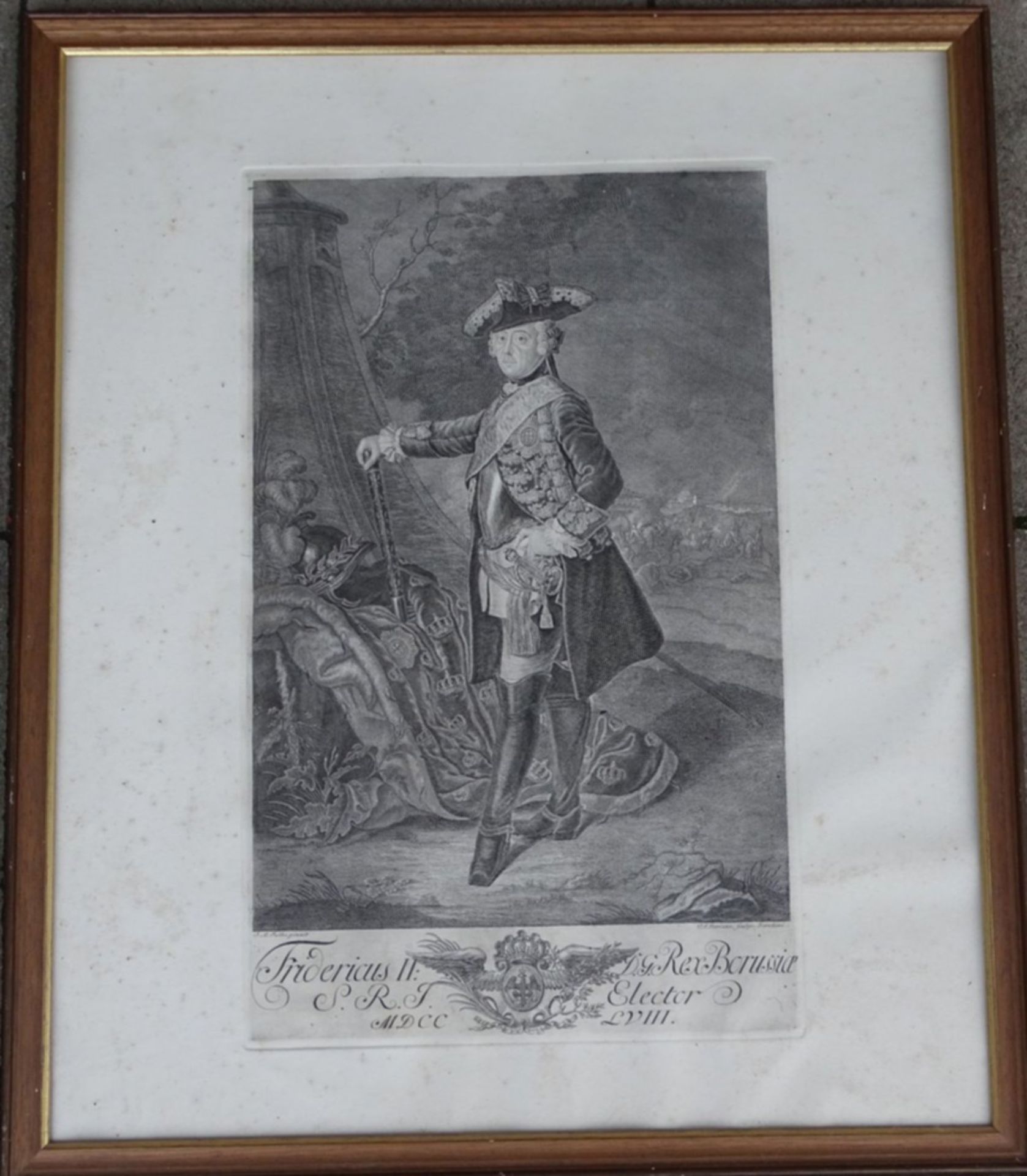 Portraitstich "Fredericus II" 1758 datiert, gerGlas, stockfleckig, RG 65x55 cm - Image 2 of 5