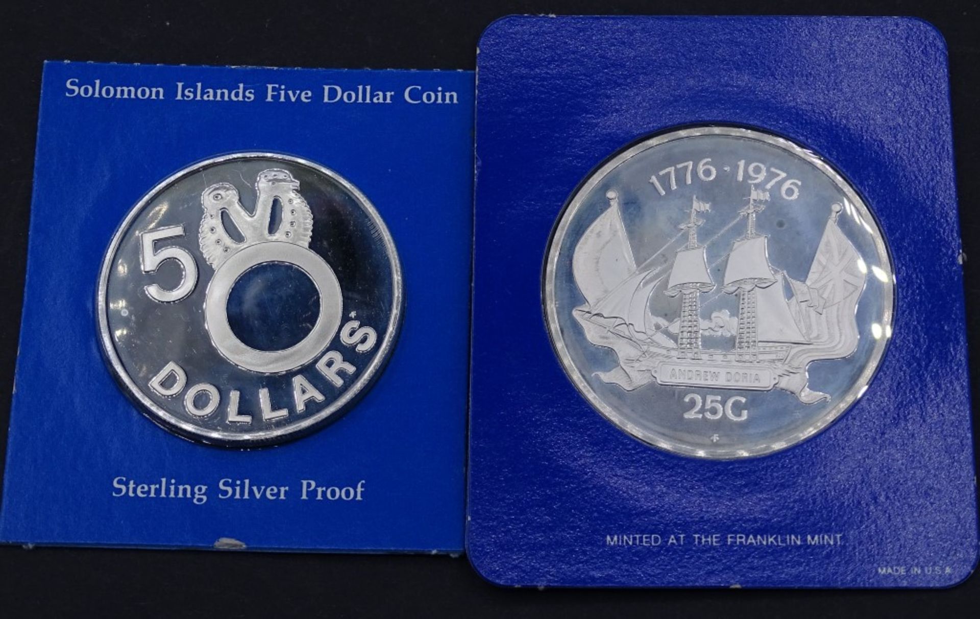 2x Silber Münzen OVP - 25 Gulden 1976 / 5 Dollars 197 - Bild 2 aus 2