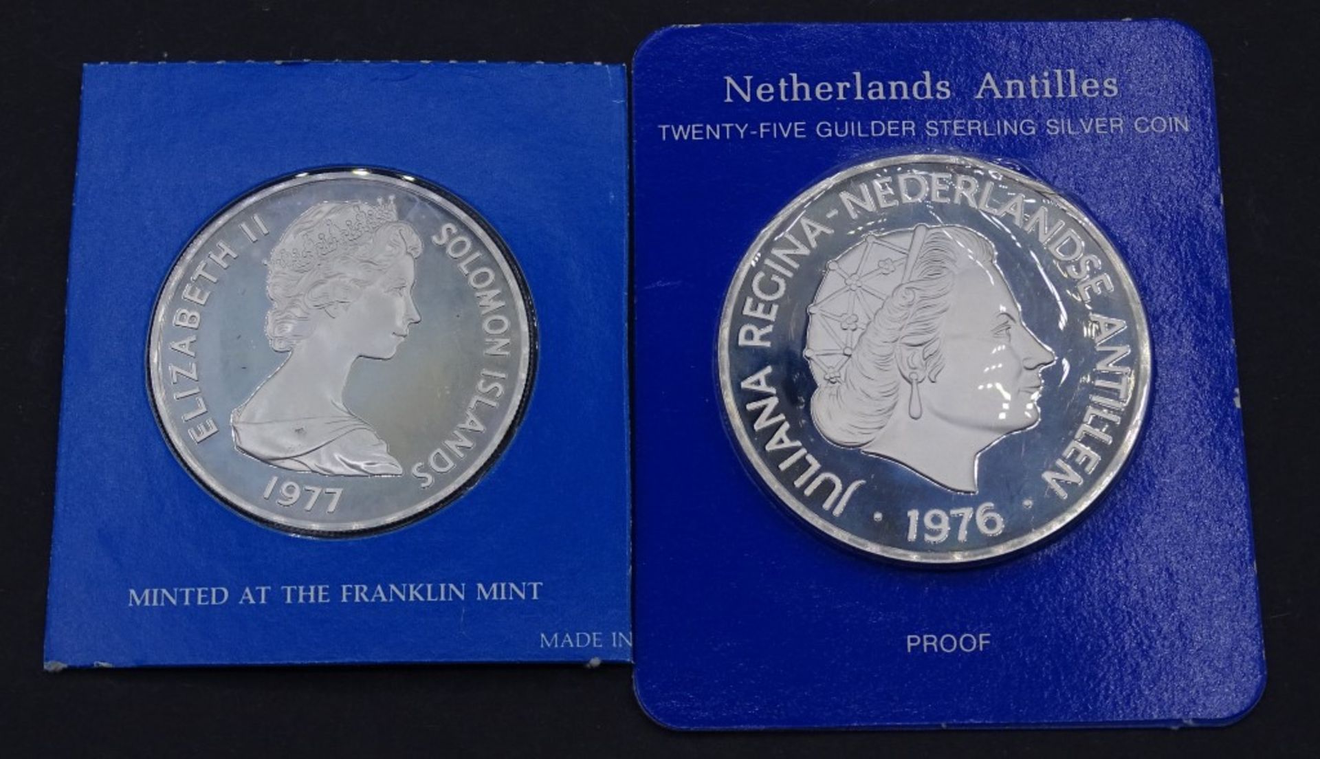 2x Silber Münzen OVP - 25 Gulden 1976 / 5 Dollars 197