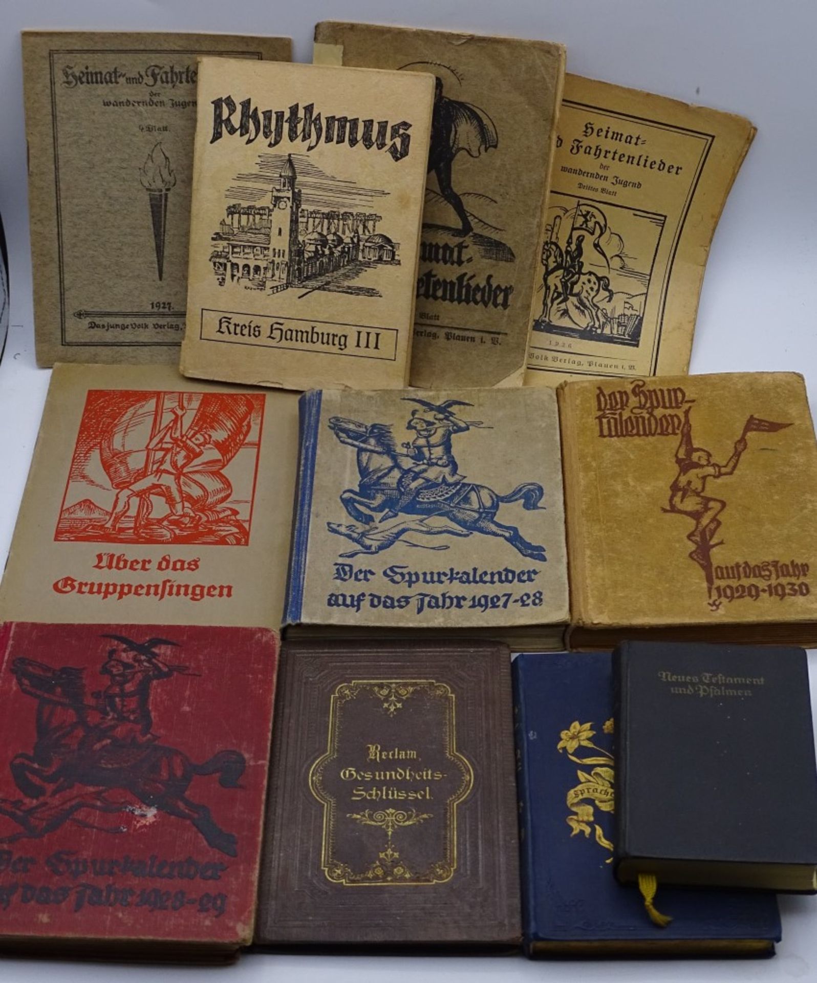 Konvolut Bücher / Hefte "Der Spurkalender1927-1930, Gesundheitsschlüssel,Heimat und Fahrtenlied