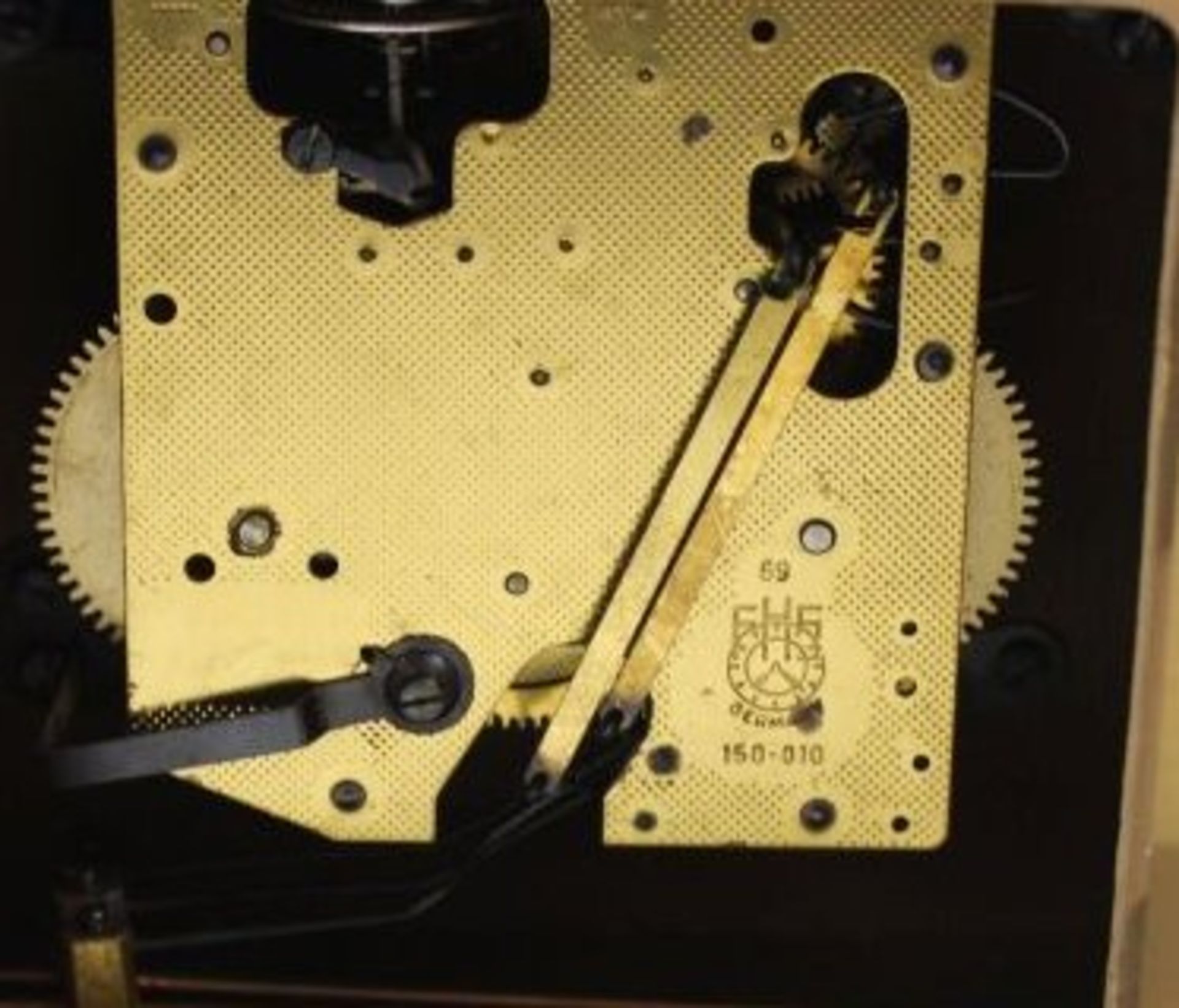 Buffet-Uhr, Dugena, 50/60er Jahre, Werk läuft, H-19,5cm B-50cm. - Bild 2 aus 2