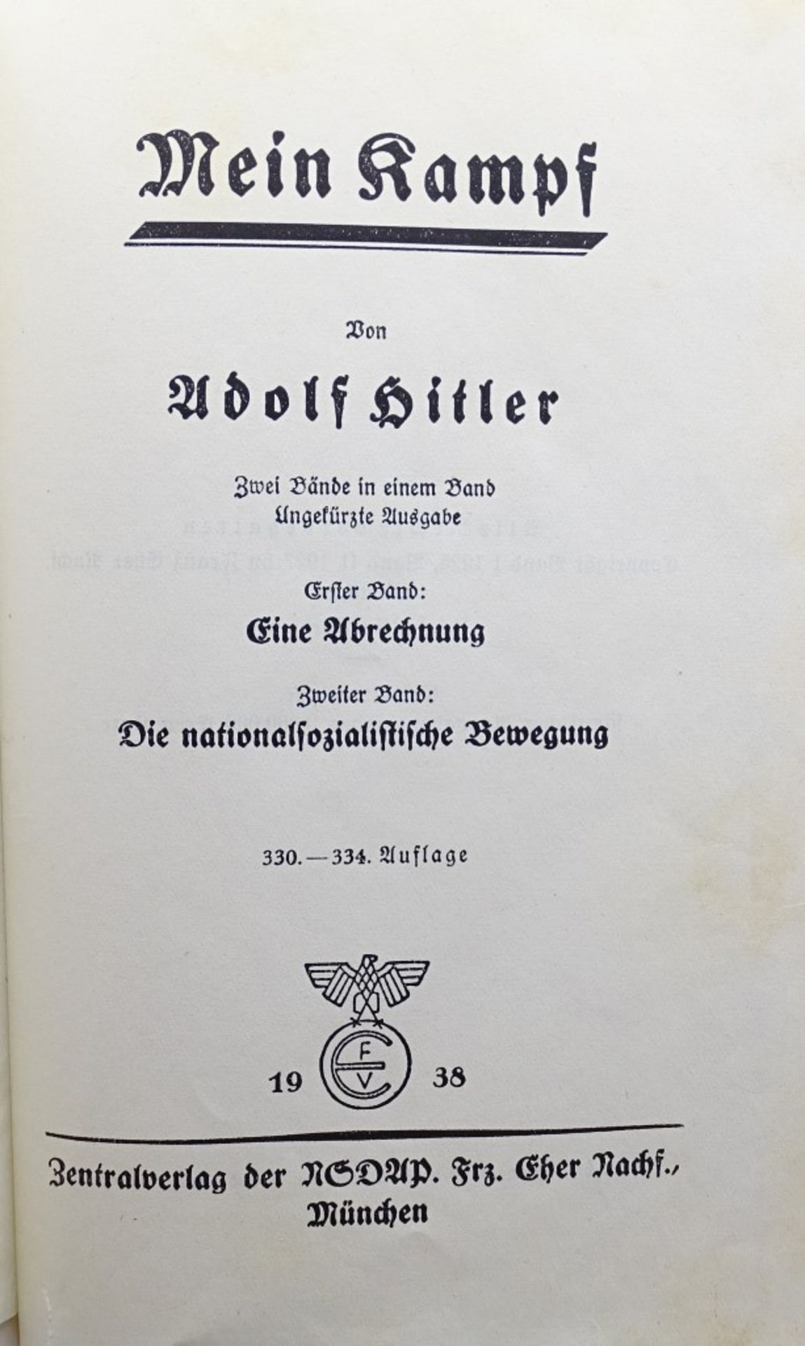 Adolf Hitler "Mein Kampf", 1938,Goldschnitt, 330.-334.Auflage, Münche - Bild 2 aus 10