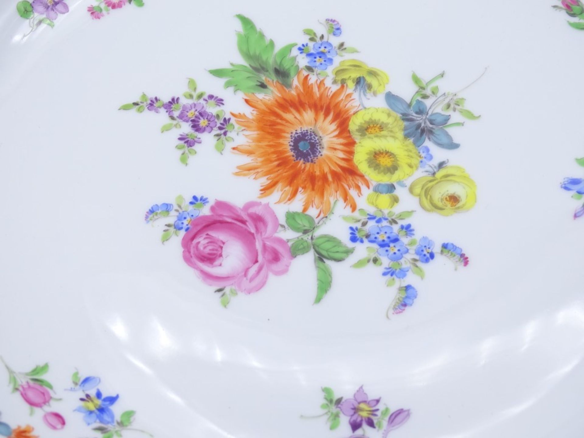 Große "Meissen" Platte,mit Blumen und Insekten,Goldrand,Schwertermarke im Boden,1.Wahl,d- 27,5c - Bild 2 aus 4