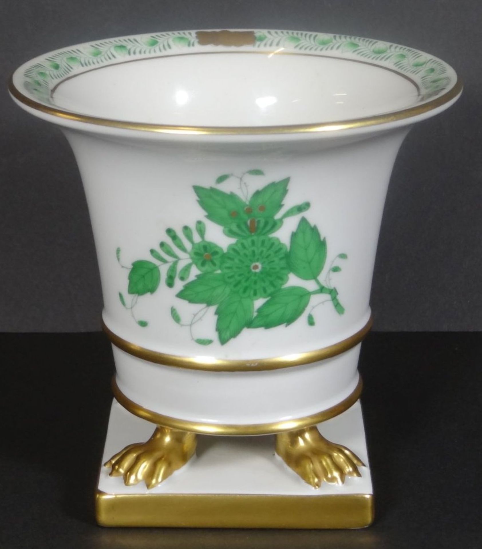 kl. Vase "Herend" Apponyi grün mit Gold, H-10 cm, D-10 c