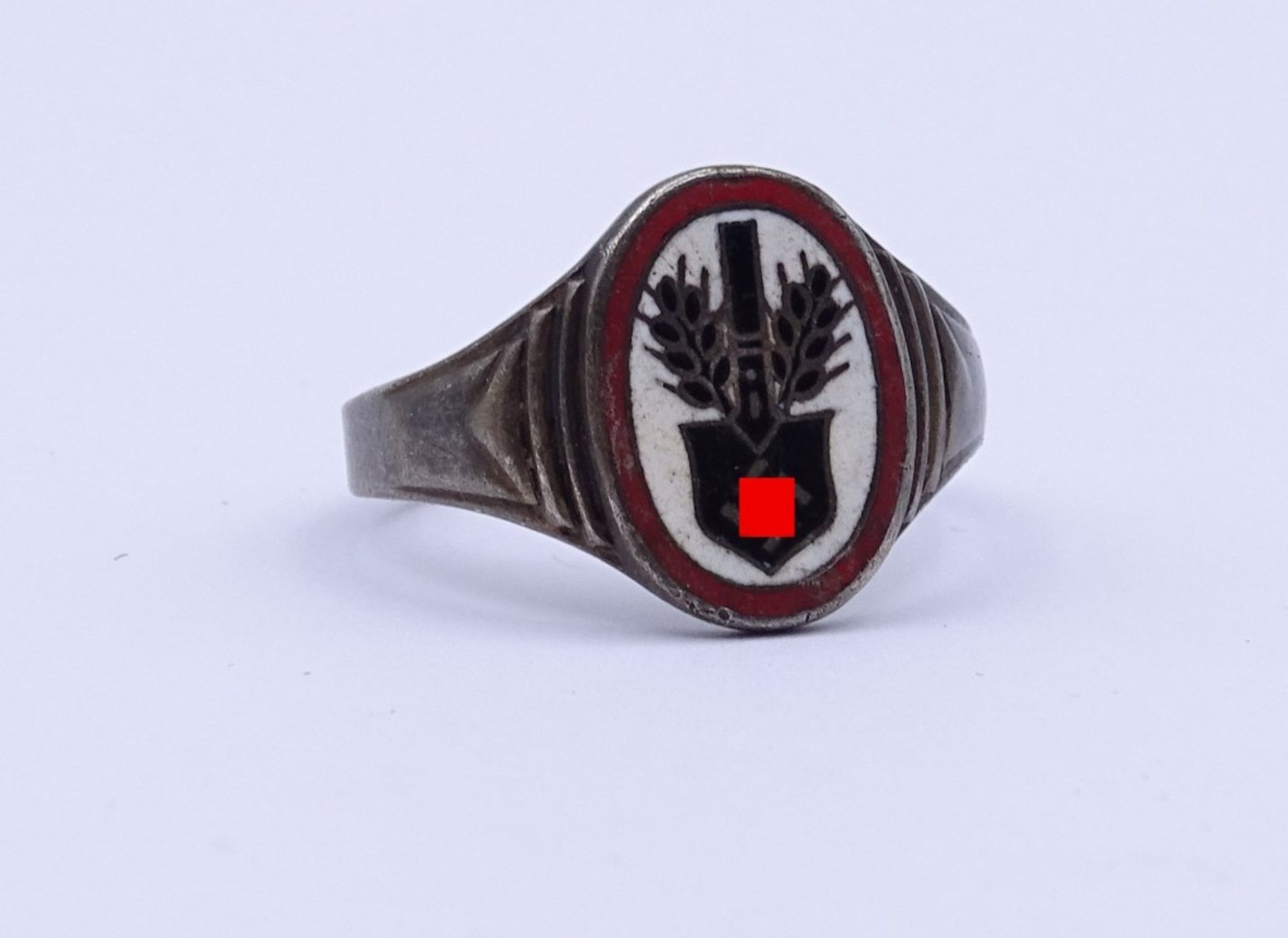 Ring "Reichsarbeitsdienstes"Silber 835/000,rot-weiße Emaille,Spaten und Ähren mit Hoheitszeichen,7,