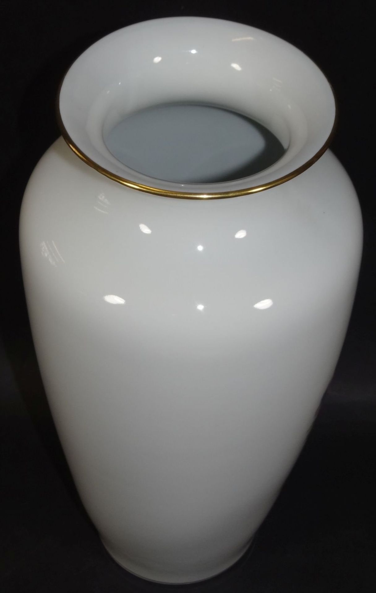 hohe Vase "Royal KPM" mit Blumendekor, H-33 cm - Bild 3 aus 4