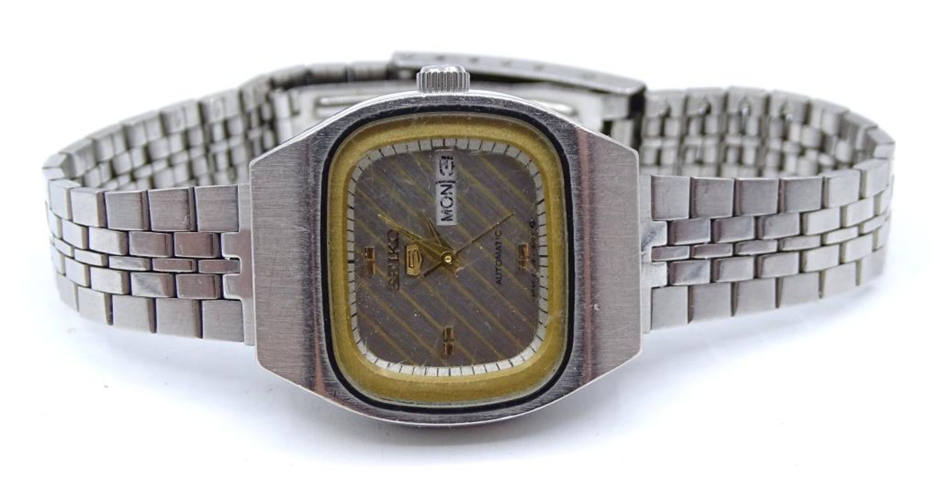 Armbanduhr "Seiko 5 ",automatic,Werk läuft,Edelstahl,Glas zerkratzt,Gehäuse 2,8x2,5 - Bild 2 aus 5