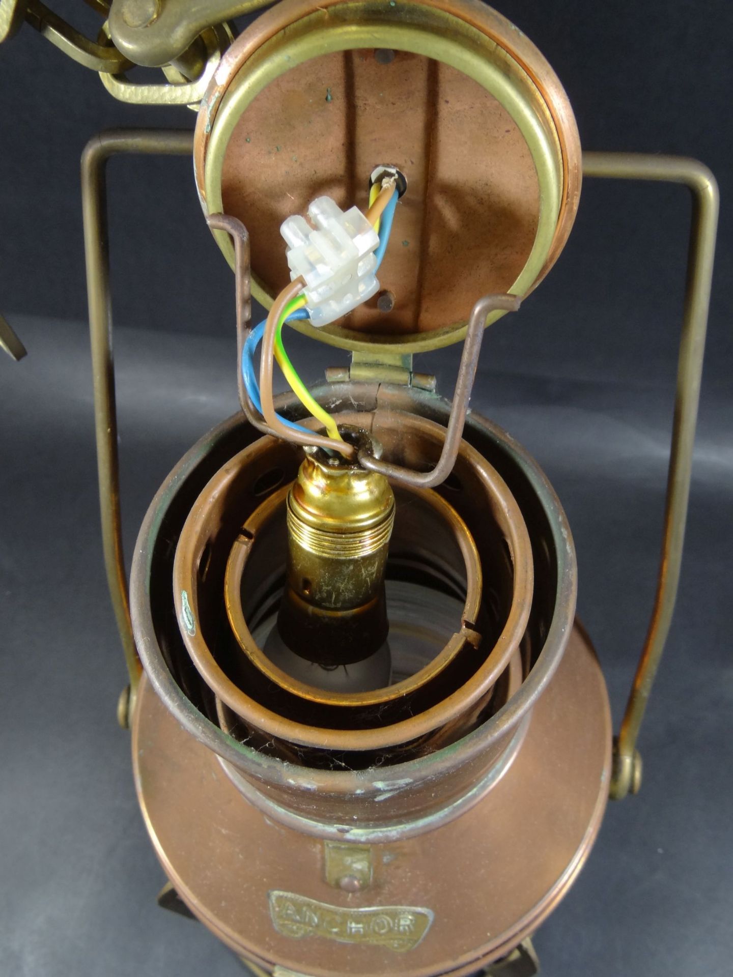 Kupfer-Schiffslampe, elektrifizier an Messingkette, H-35 cm - Bild 5 aus 5