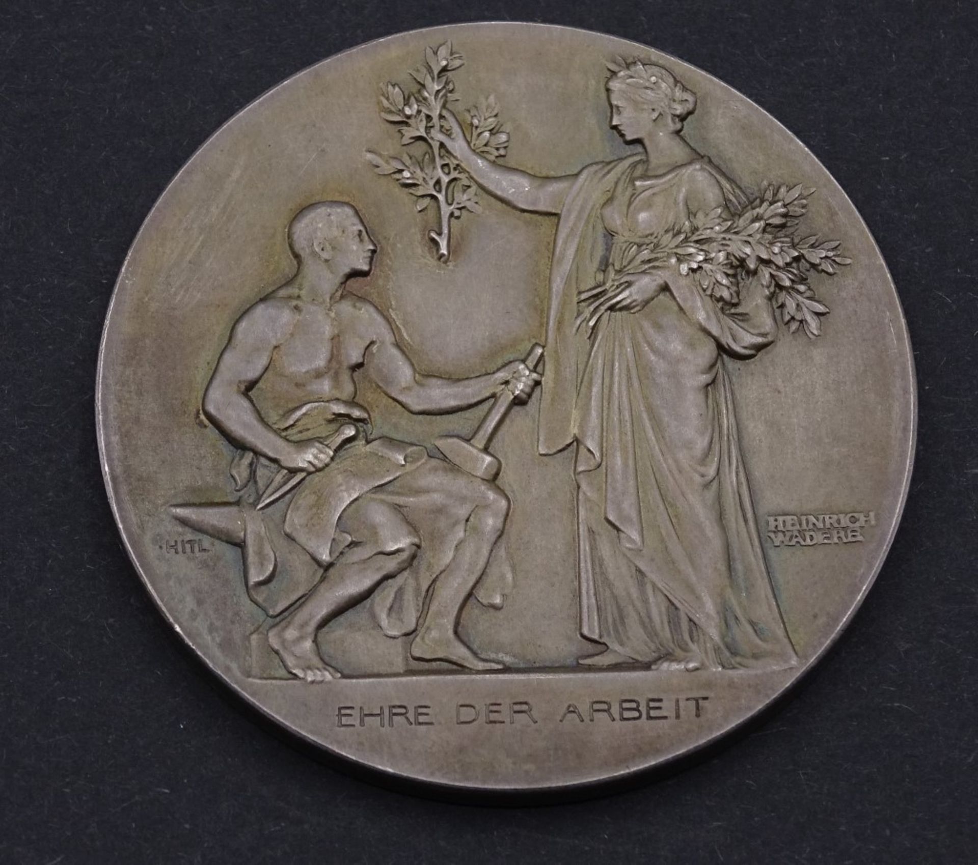 Silber Medaille für Langj.Treue Dienste , Bienenkorb mit drei Bienen-als Symbol für Fleiss,Silber - Bild 2 aus 2