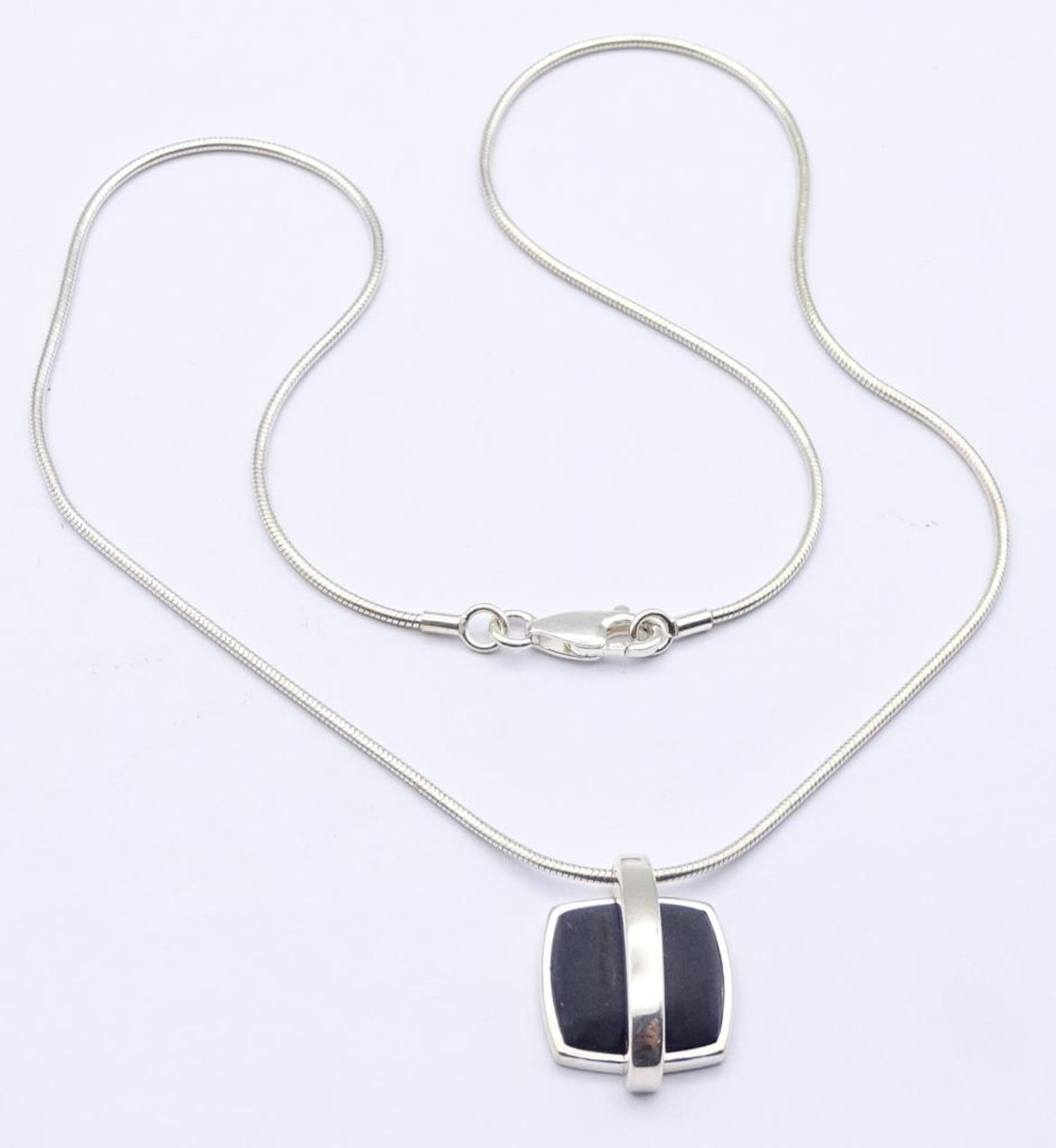 Halskette "Esprit",Silber 925/000 mit einen schwarzen Stein,ca.L- 42cm,zus.11gr.,Verschluss lose