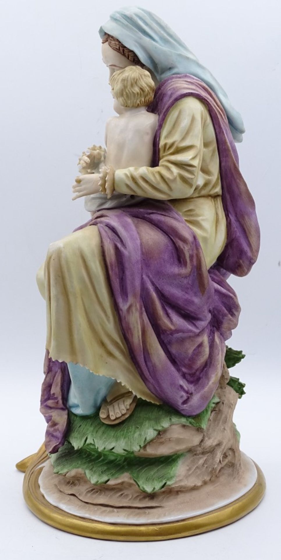 Madonna mit Kind "Sitzendorf",bemalt,H-29cm,Finger beschädigt - Bild 3 aus 6