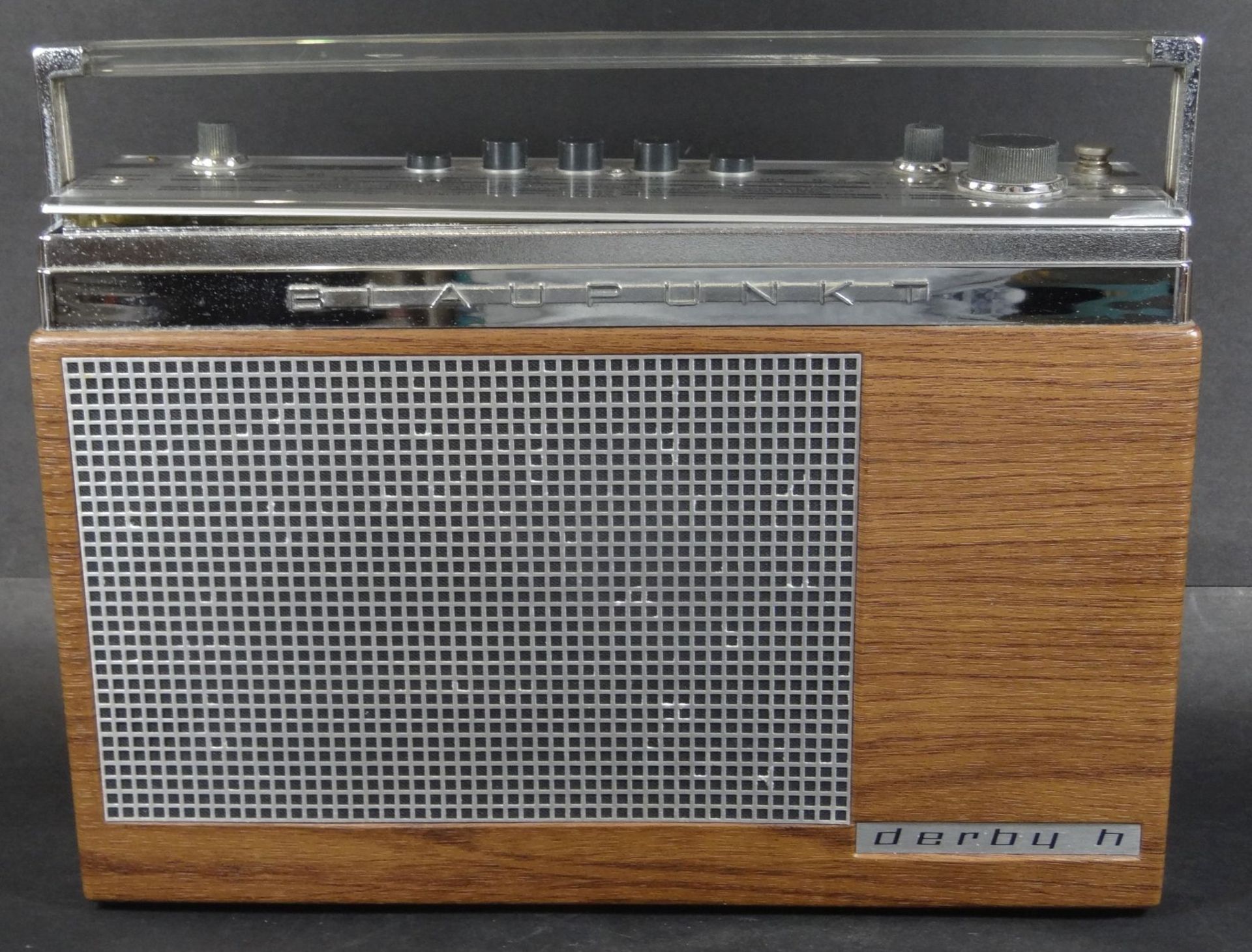 Blaupunkt Transistorradio Derby h, optisch gut erhalten, Funktion nicht geprüft, H-20 cm, B-28 c - Bild 9 aus 10