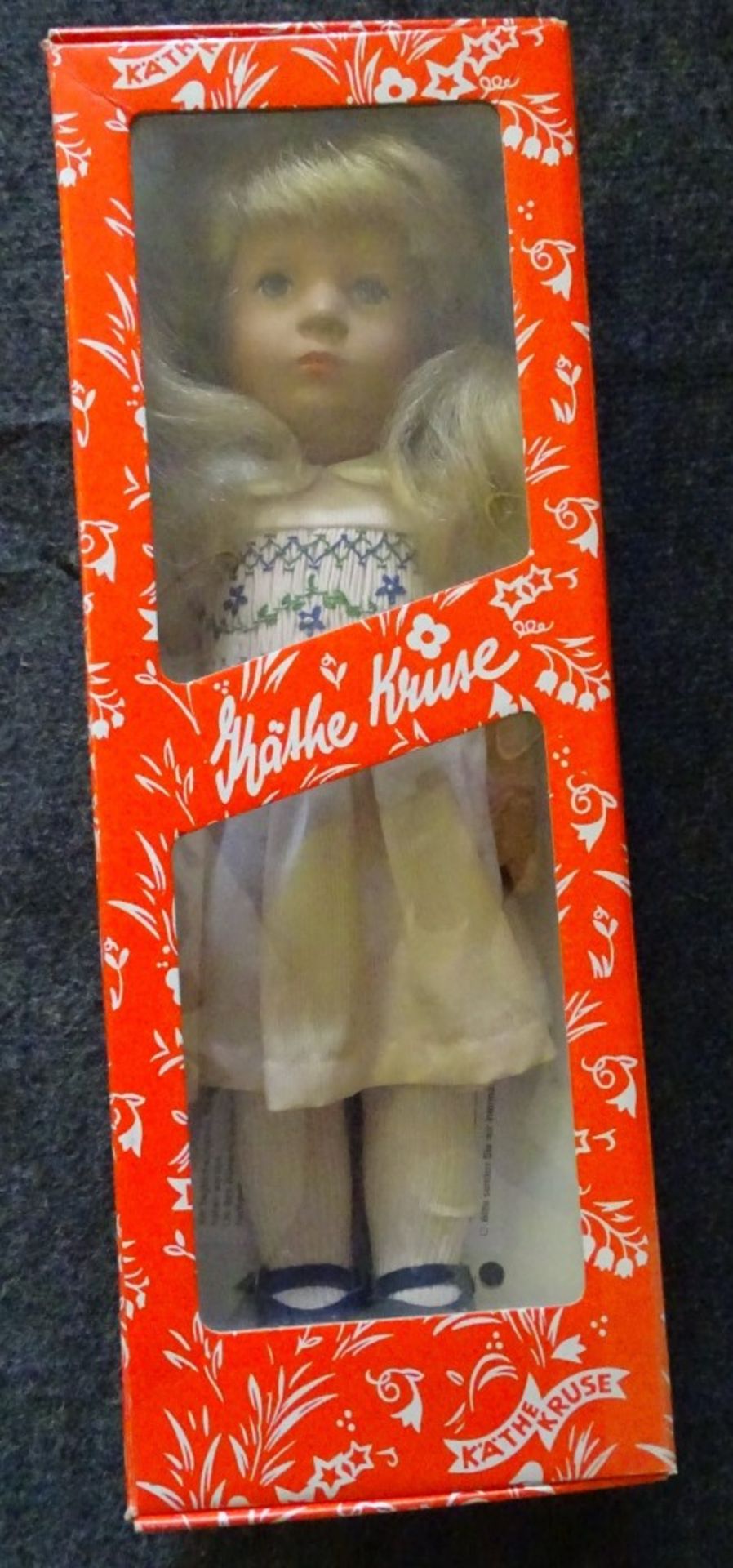 Käthe Kruse Puppe, Mädchen Rosalie,blond mit Zöpfen,rosa Kleid,neuwertig in OVP,H-3