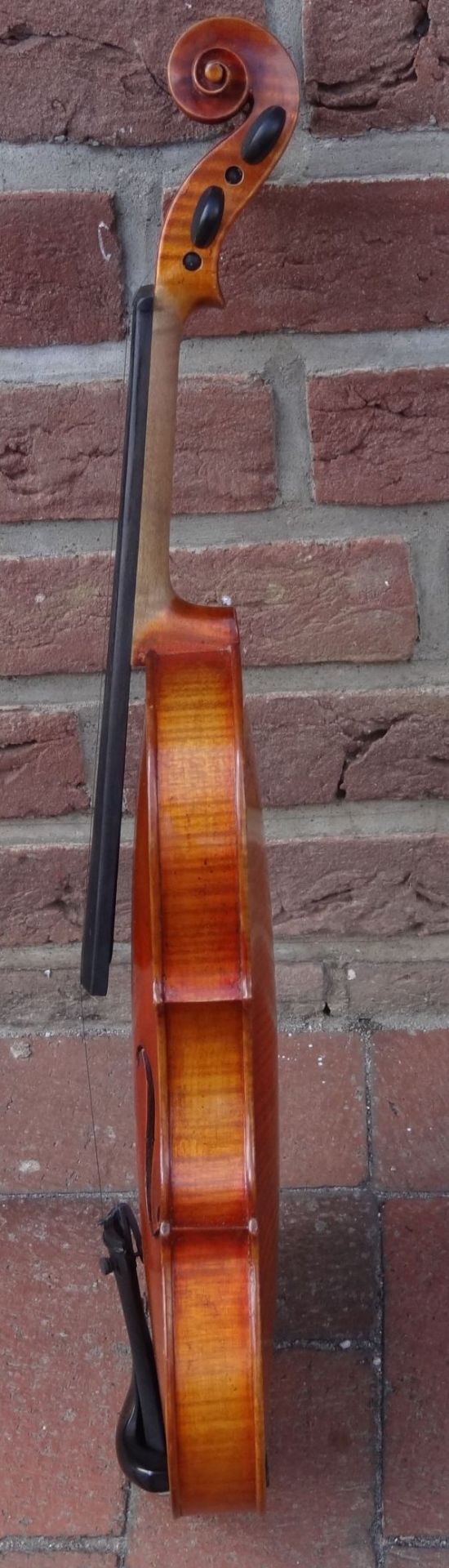 alte Geige mit Bogen in Koffer, gut erhalten, L-60 cm, - Image 5 of 10