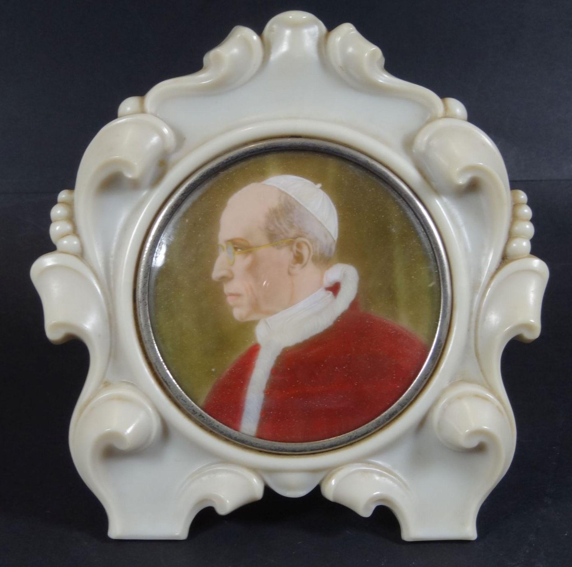 Tisch-Fotoständer mit Portrait Papst Pius der XII, Kunststoff, 17x16 c