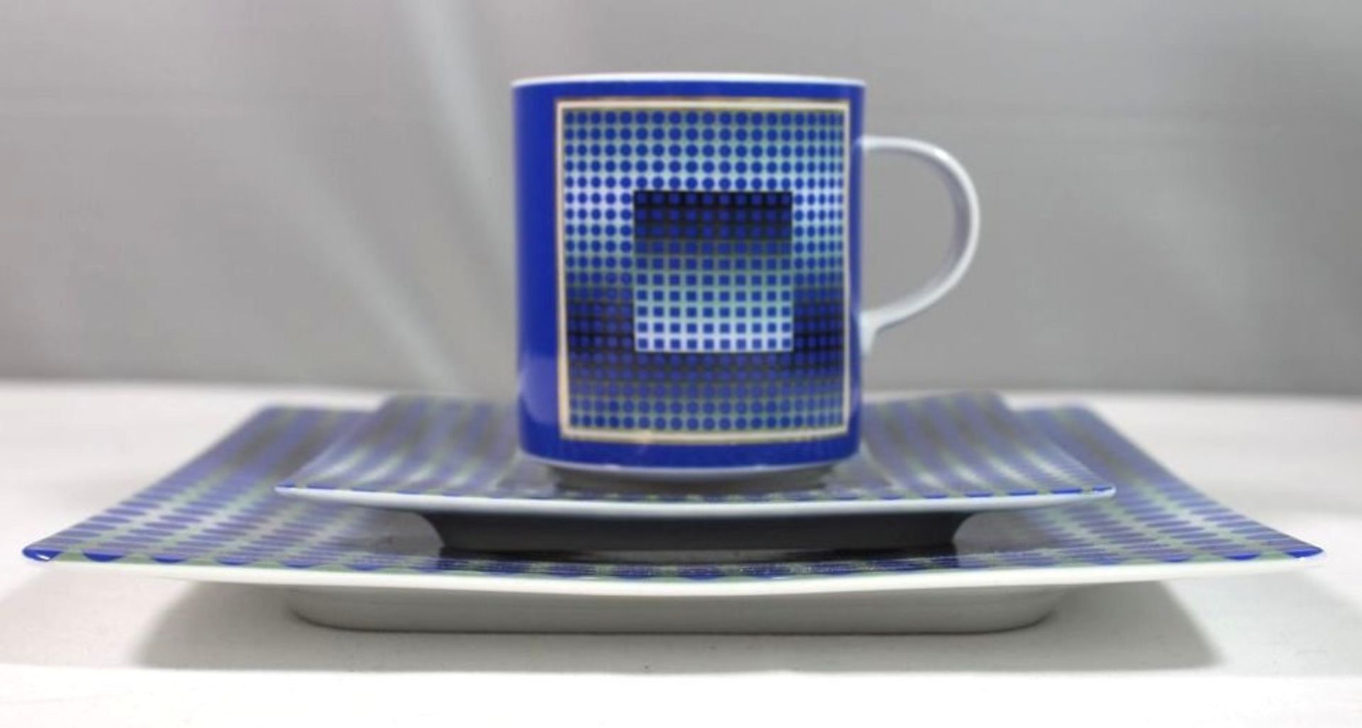 Künstler-Gedeck, königl. pr. Tettau, ars-mundi Edition, Dekor Vasarely, Tasse H-8cm - Bild 2 aus 4