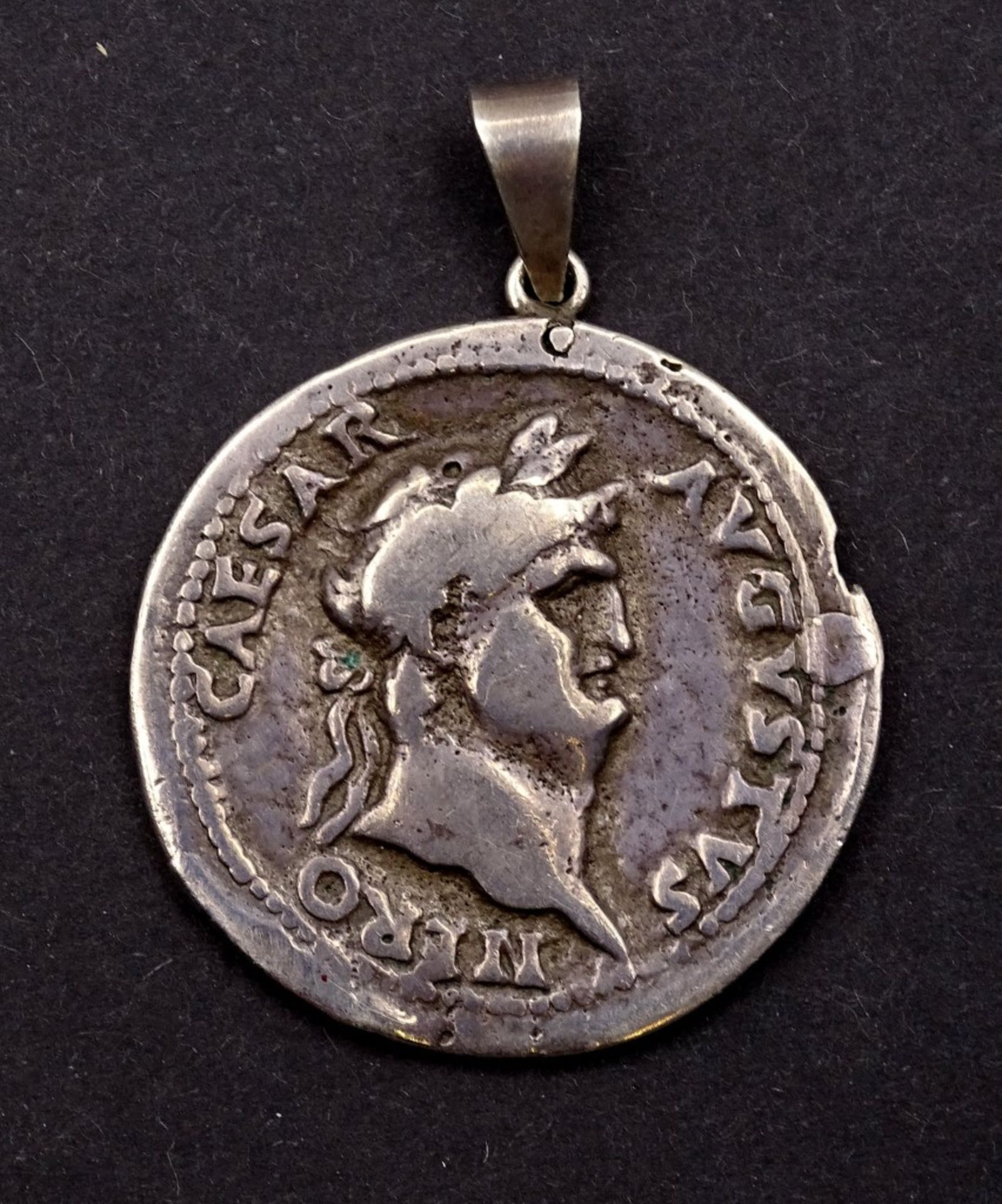 Antike Silbermünze Rom, Caesar,gehenkelt,13,5gr