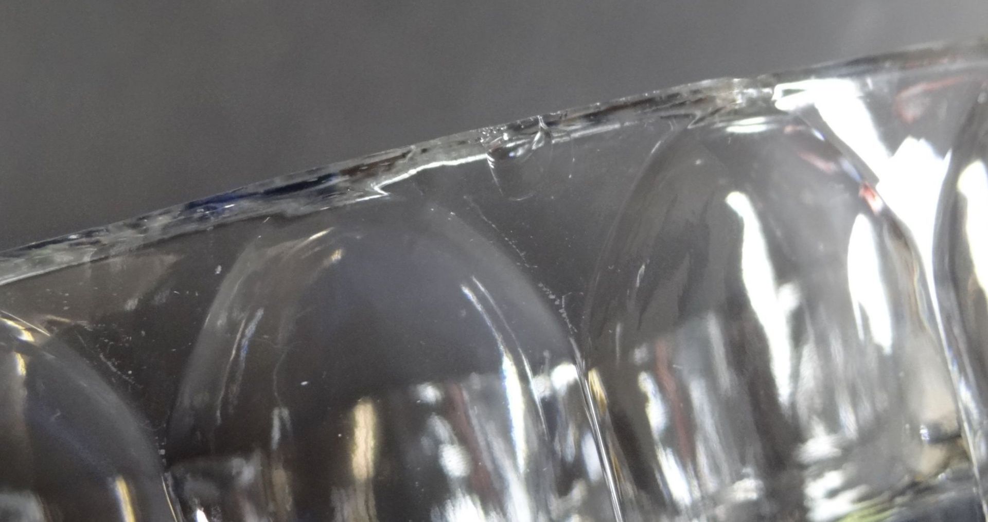 Kristall Kabarette auf versilberter drehbarer Platte, D-33 cm, 1x minim. Chip - Bild 3 aus 6