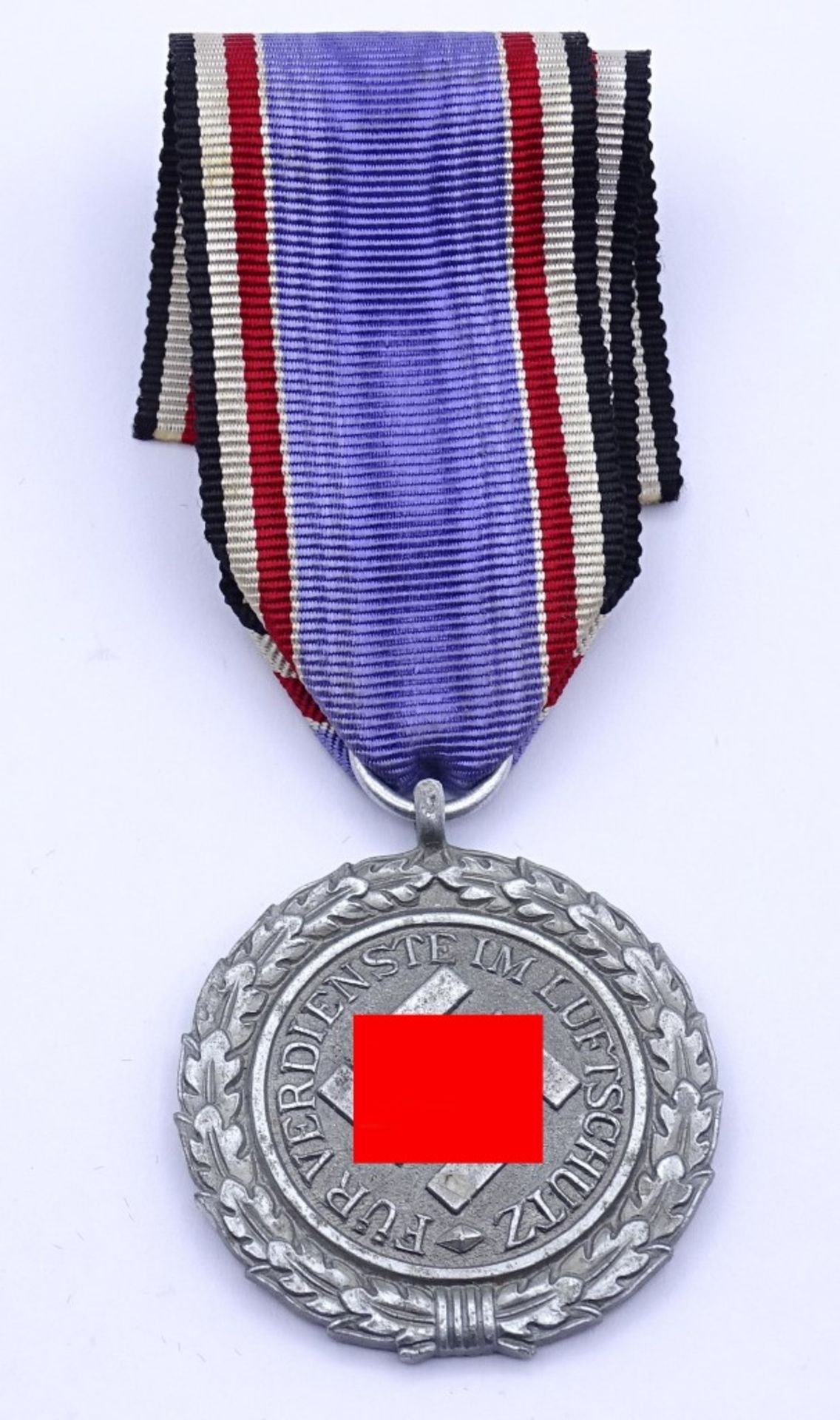 Medaille "Für Verdienst im Luftschutz 1938",an Ban""""