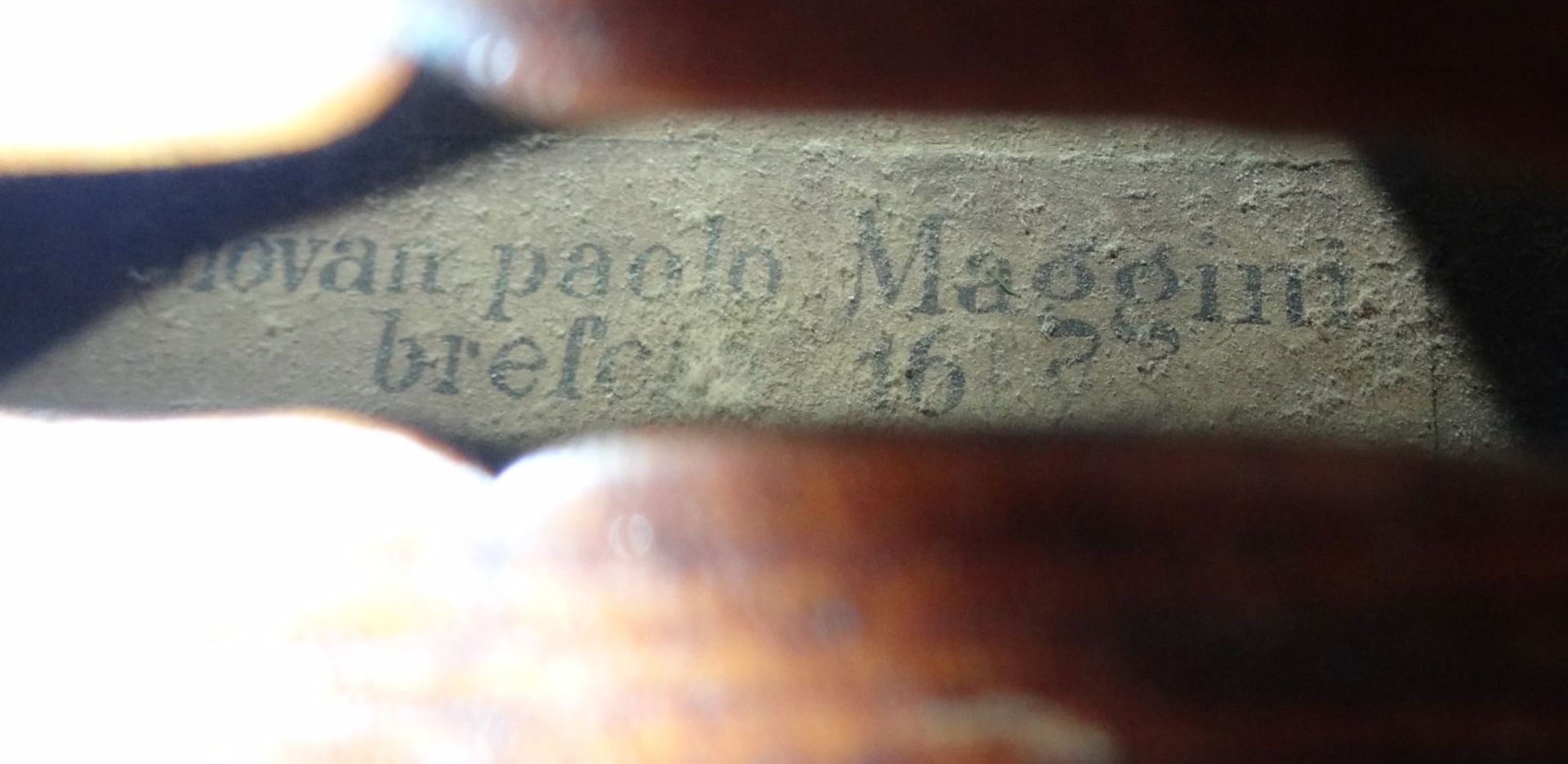 alte Geige im Koffer, innen Etikett "Ciovan Paolo Meggine", 19/20 Jhd?, L-62 cm, gut erhalten - Bild 9 aus 10
