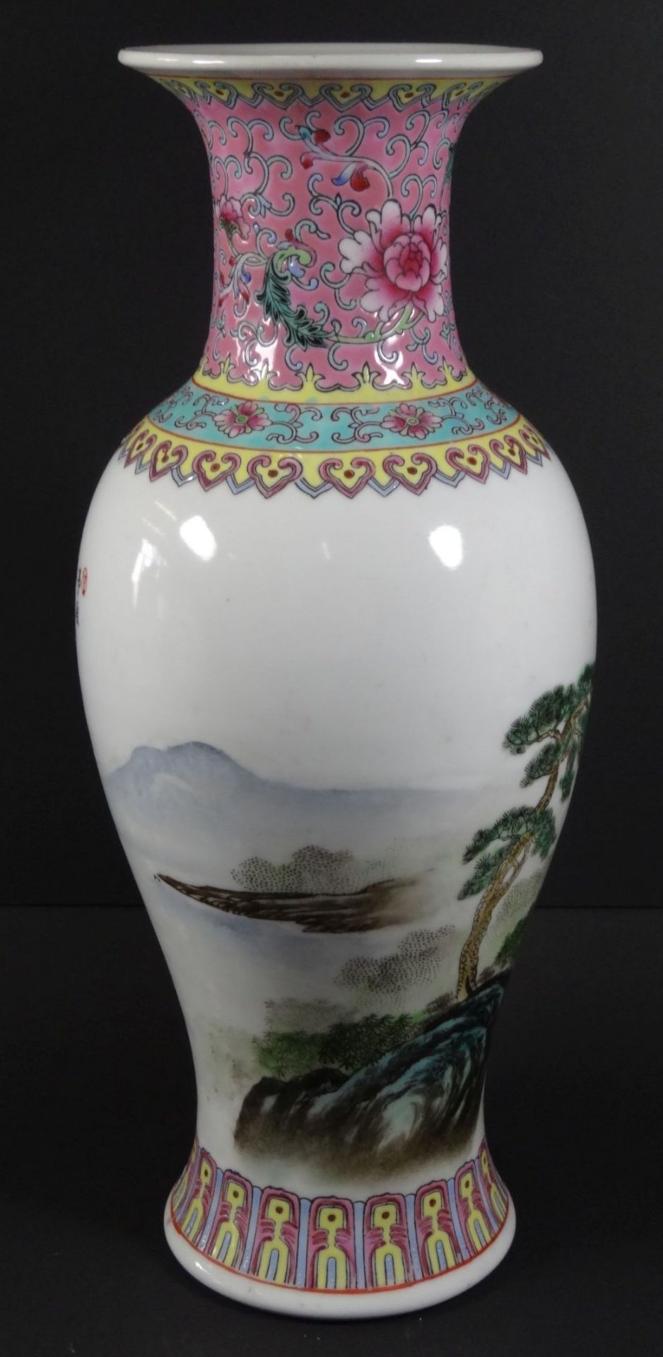 gr. China-Vase, Landschaftsmalerei, rote Marke in Boden, H-30 cm - Bild 3 aus 7