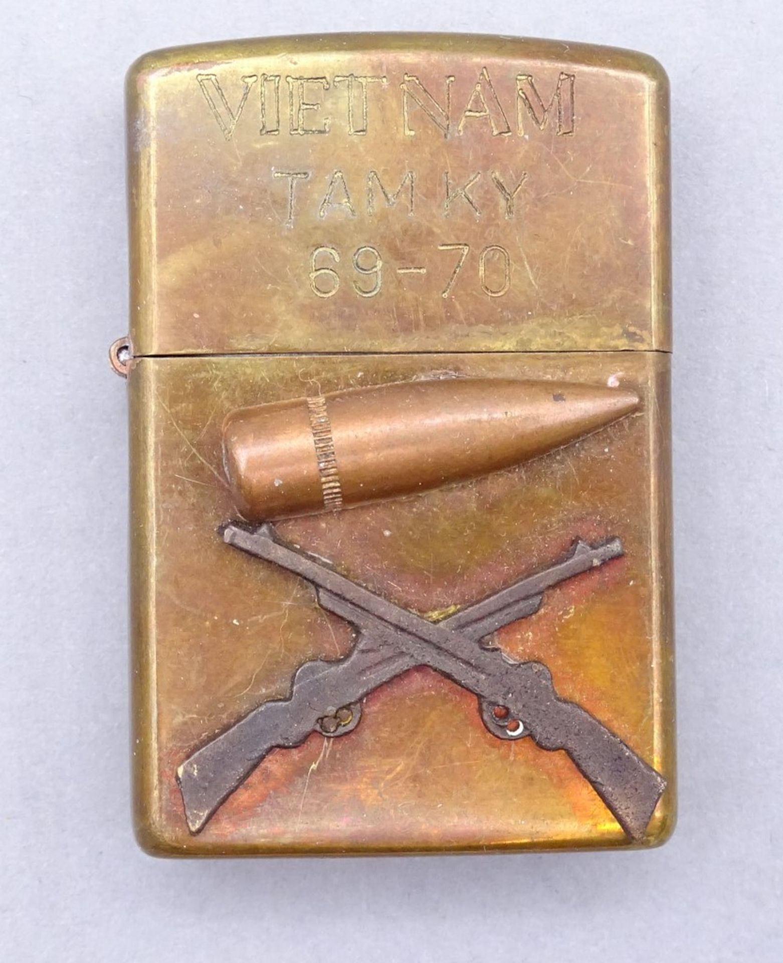 "Zippo" Feuerzeug mit Gravur Vietnam Tamky 69-70",mit aufgelegter Patone und Gewehre""""