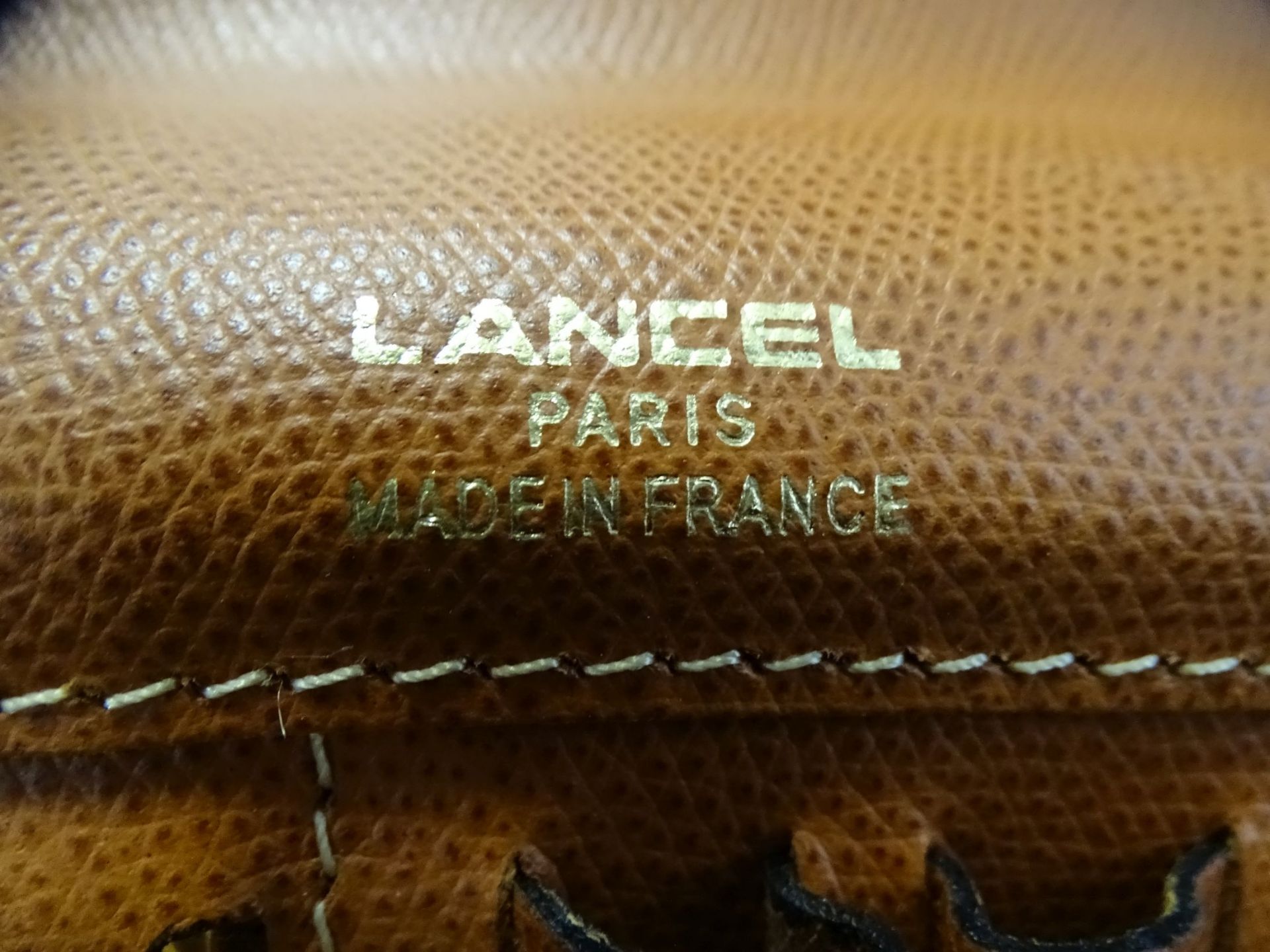 Leder-Handtasche "Lancel"gut erhalten mit Lagerungsschäde - Bild 5 aus 8