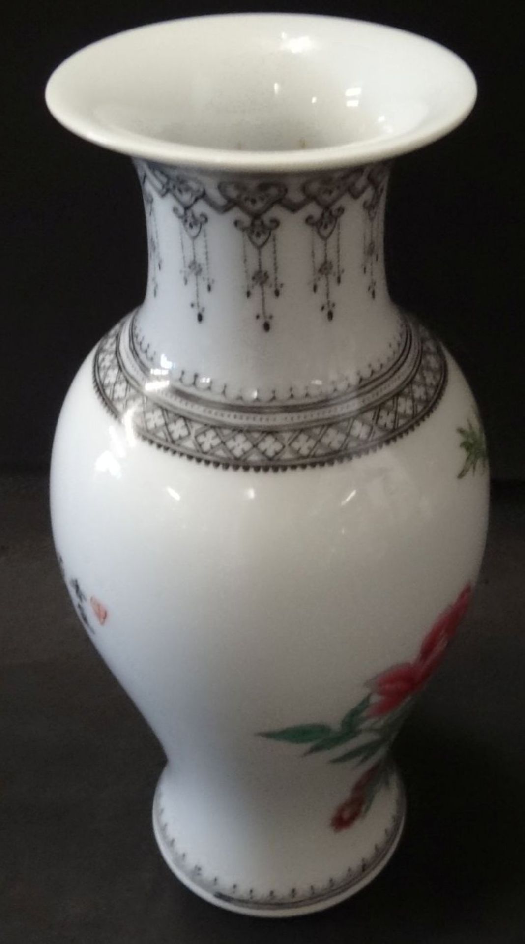 kl. China-Vase, gemarkt, Vogel auf Ast, H-21 cm"""" - Bild 4 aus 5