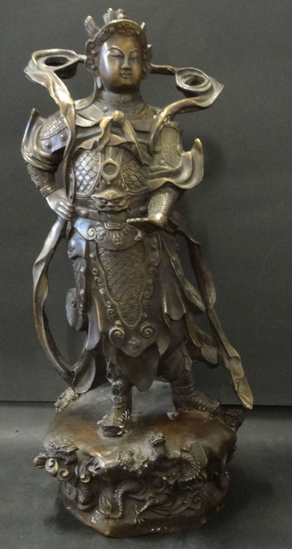 Bronze-Figur eines Adligen, China, Hohlbronze gefüllt, H-43 c""""