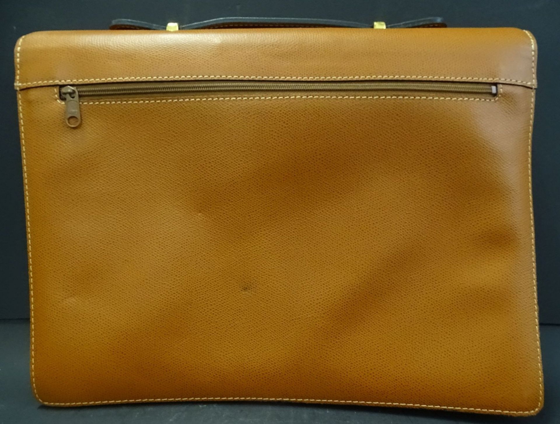 Leder-Handtasche "Lancel"gut erhalten mit Lagerungsschäde - Bild 3 aus 8