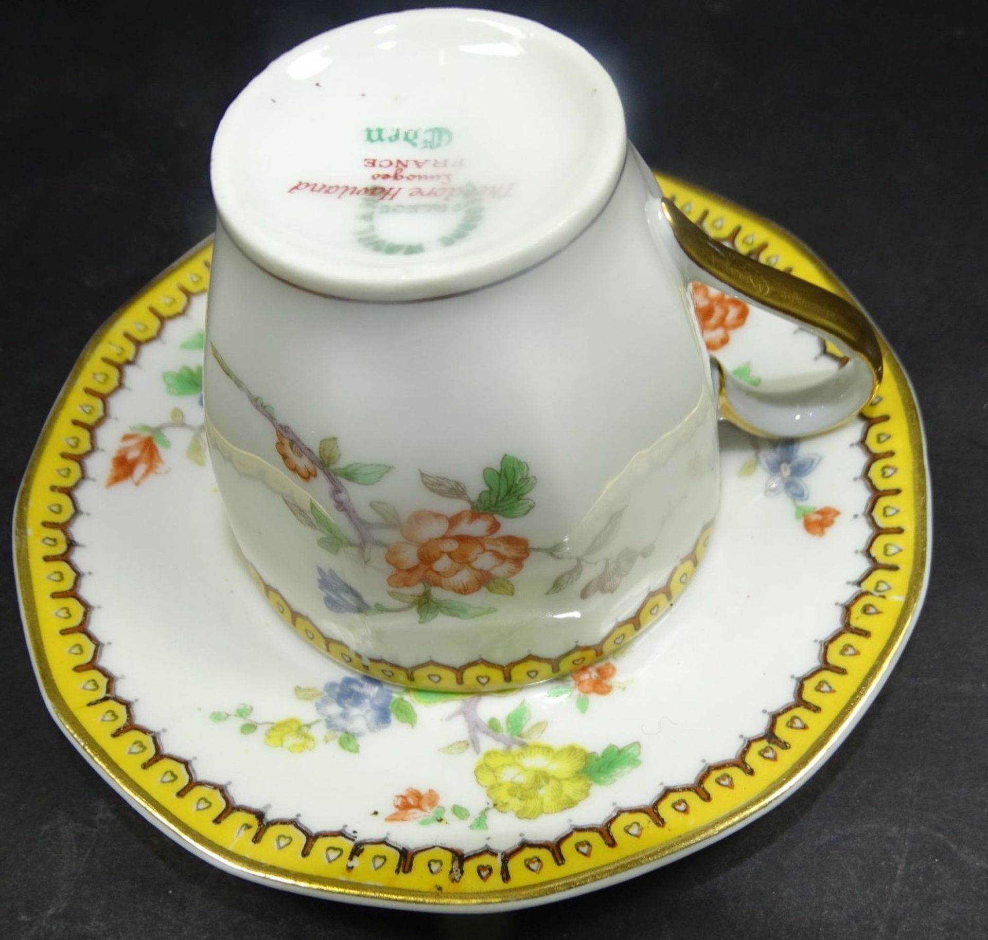 kl. Tasse mit U.T. "Theodore Haviland-Limoges" Dekor Eden"""" - Bild 3 aus 5