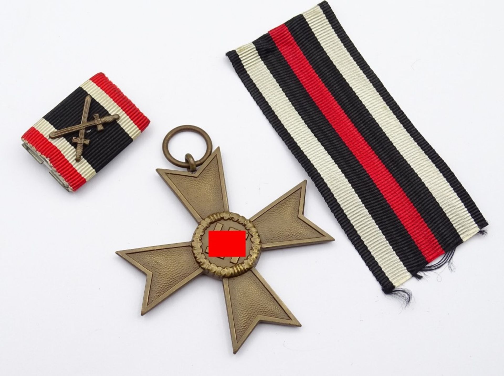 Kriegsverdienstkreuz (KVK) ohne Schwerter,anbei Band und Spange""""