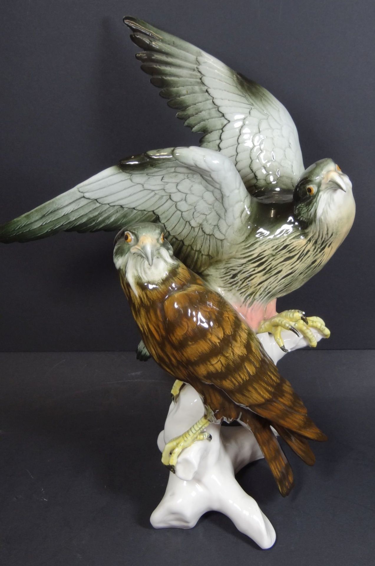 hohe "ENS" Volkstedt Figur, Greifvogel-Paar, H-34 cm, B-24 cm, guter Zustand