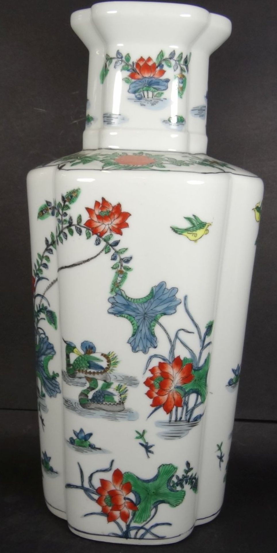 gr. China-Vase, umlaufend bemalt, chines. gemarkt, H-34 cm"""" - Image 3 of 8