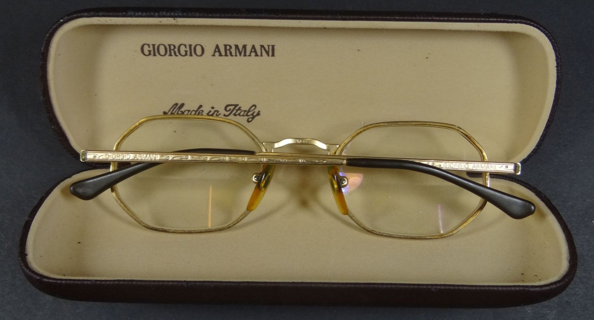 Brille in Etui "Giorgio Armani", Alters-u. Gebrauchsspuren - Bild 3 aus 7