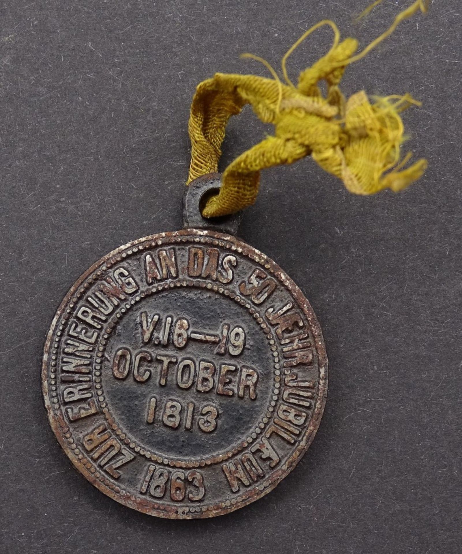 Medaille 1863 50 JAHRE Völkerschlacht Leipzig ,gegossen aus Kanonenkugel""""