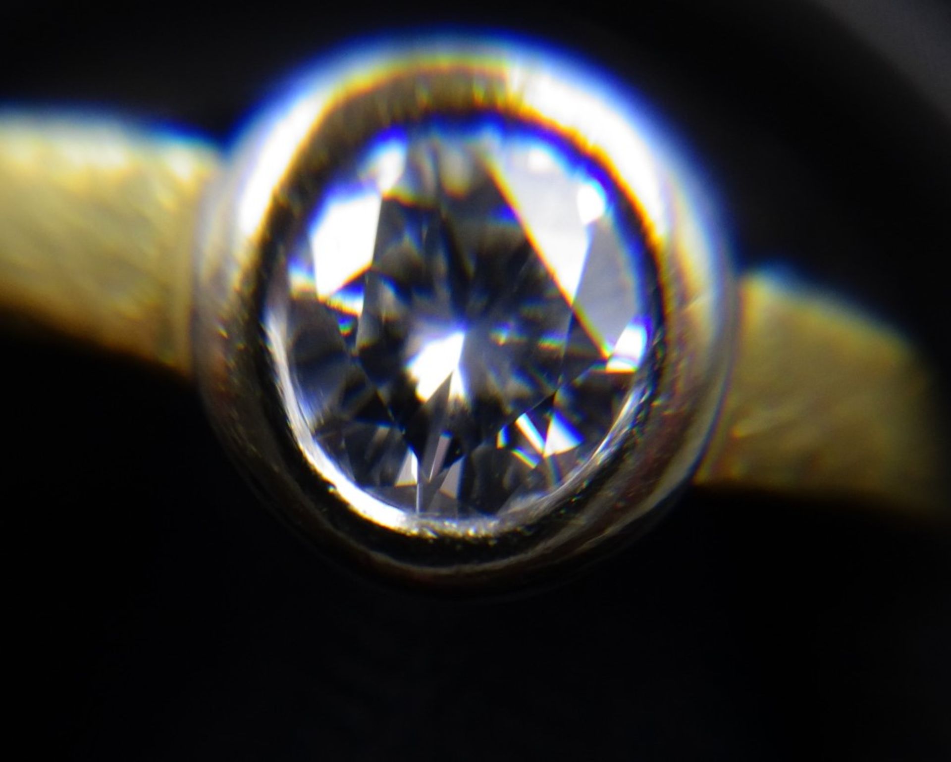 585er GG Ring mit Brillant von 0,30ct.,3,0gr., RG 60 - Bild 2 aus 5