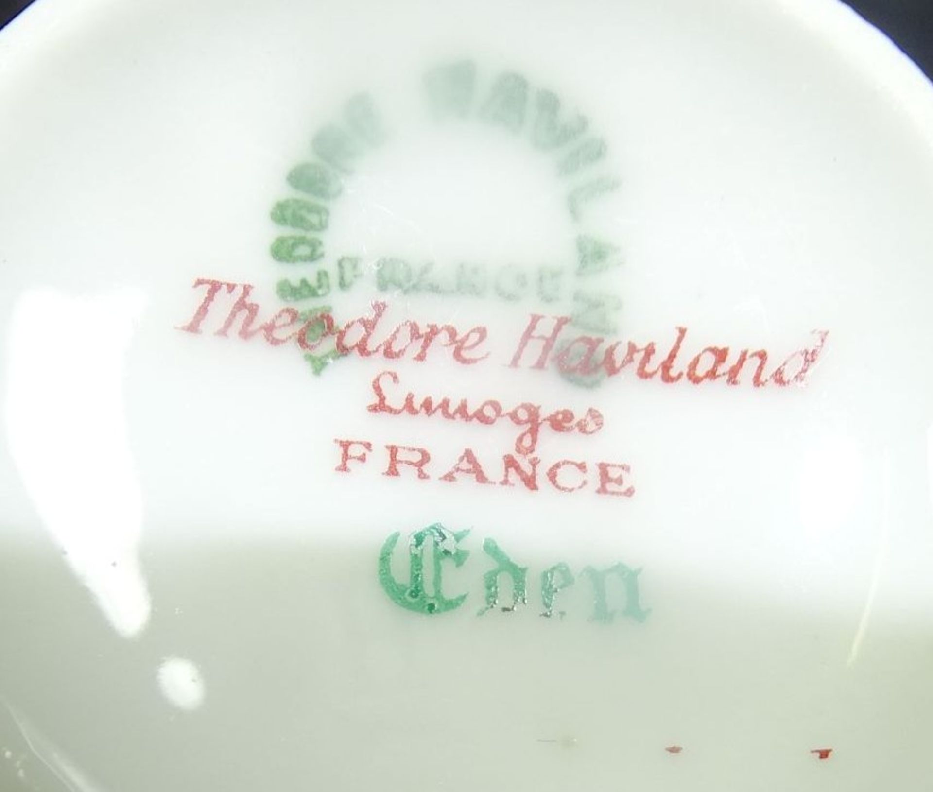 kl. Tasse mit U.T. "Theodore Haviland-Limoges" Dekor Eden"""" - Bild 5 aus 5