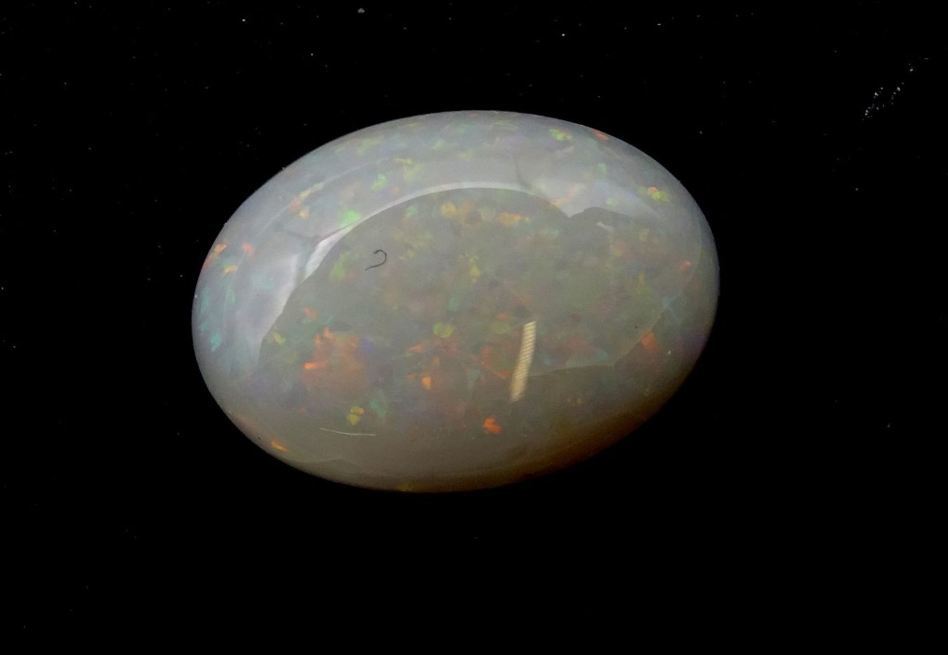 Opal Cabochon 3,75ct.,weiß/rot,,blau und grün,14,2x10,3x4,1 - Bild 3 aus 8