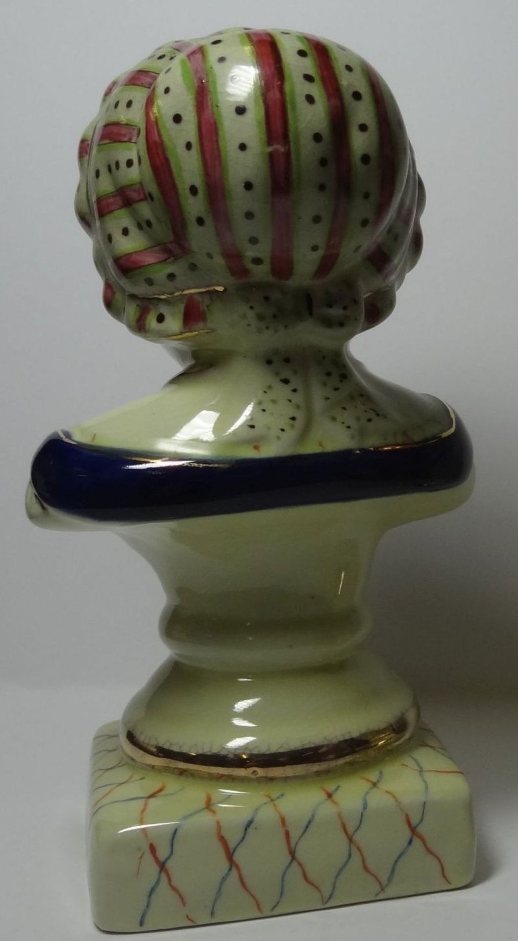 Kinderbüste mit Haube, H-ca. 20 cm, ungedeutete Marke, dat. 188 - Bild 2 aus 4