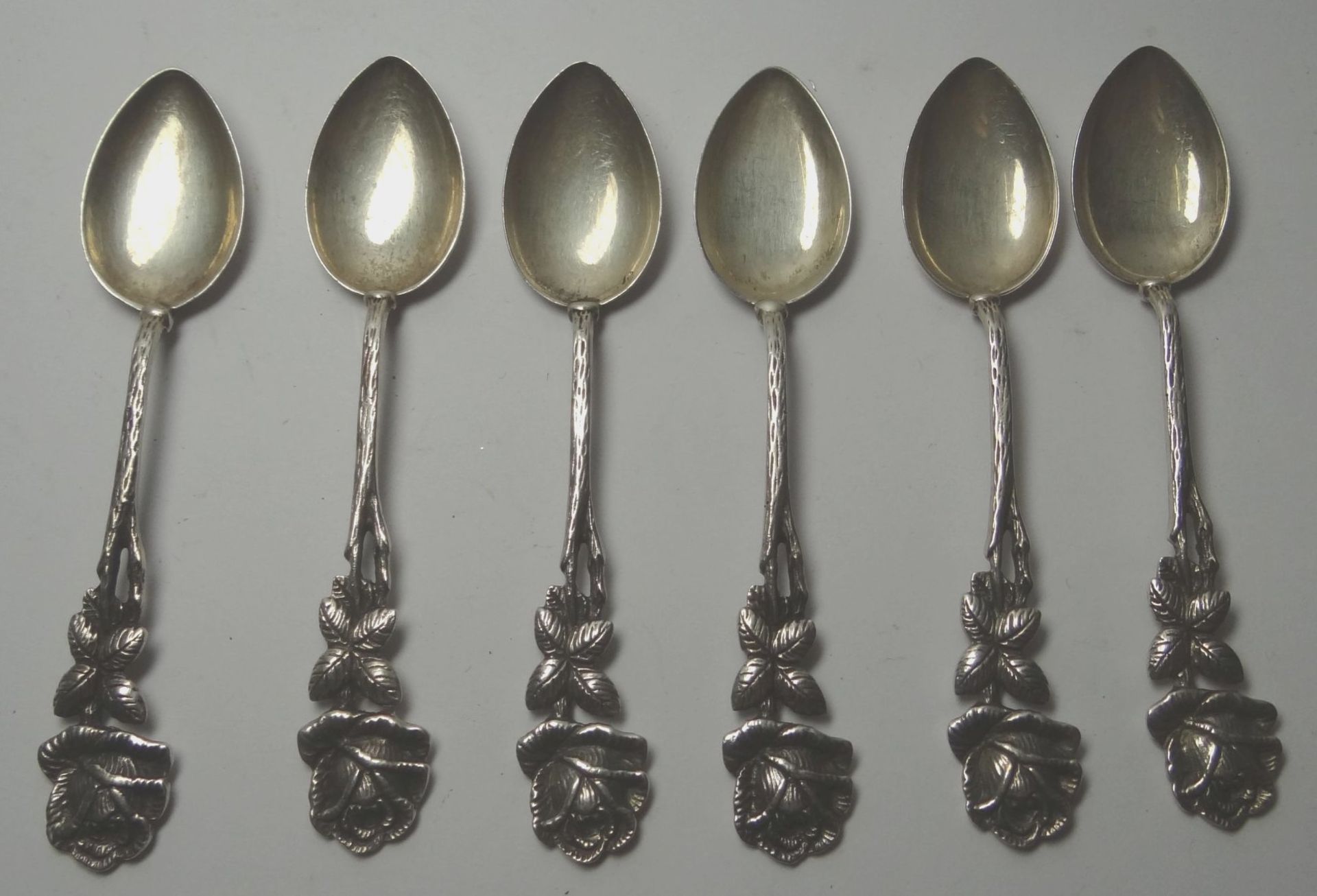 6 Moccalöffel, Rosenmuster, Silber-800-, , L-10 cm, zus. 64 gr