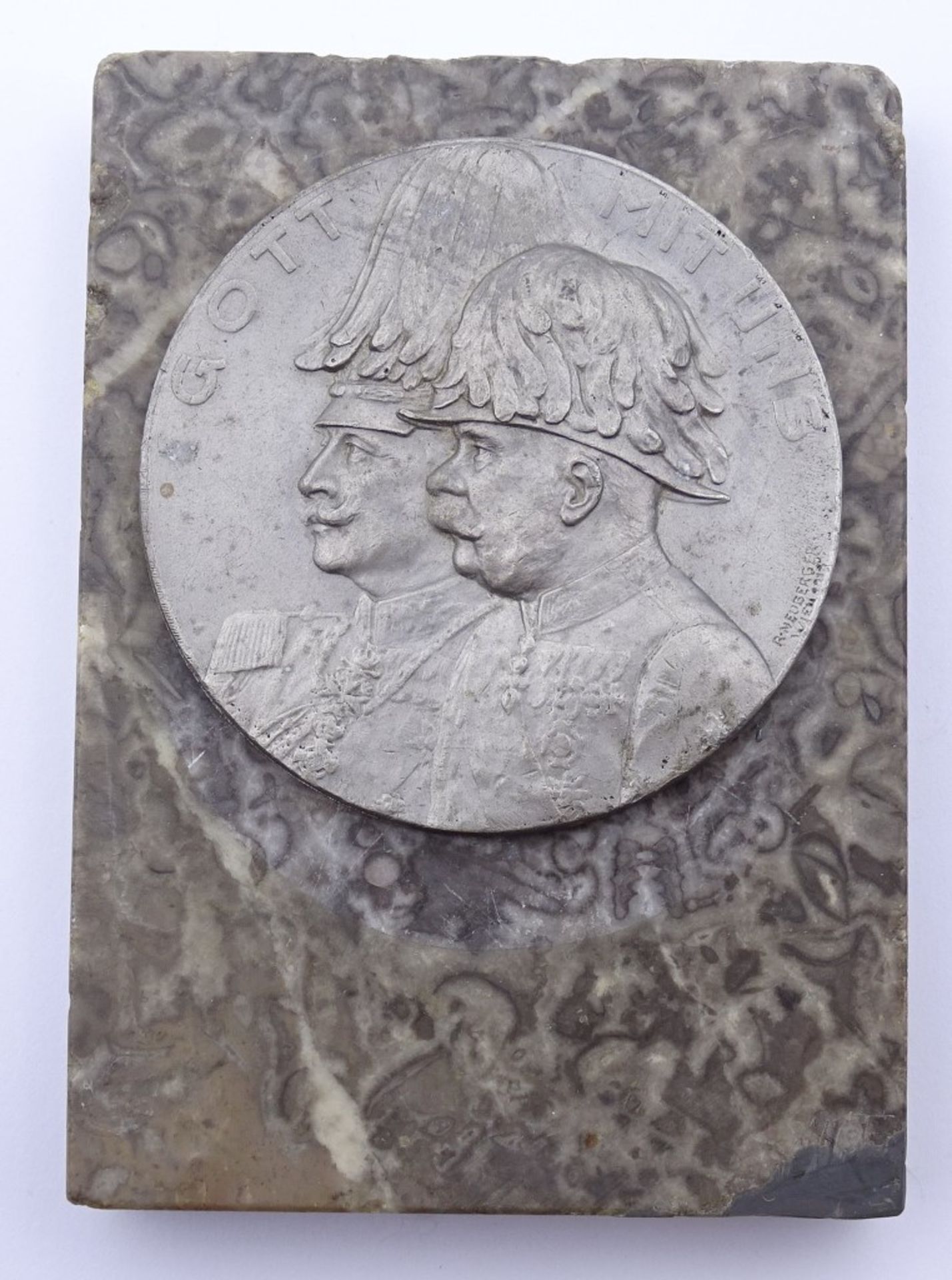 Kaisermedaille auf Marmorstand,10x7,5cm